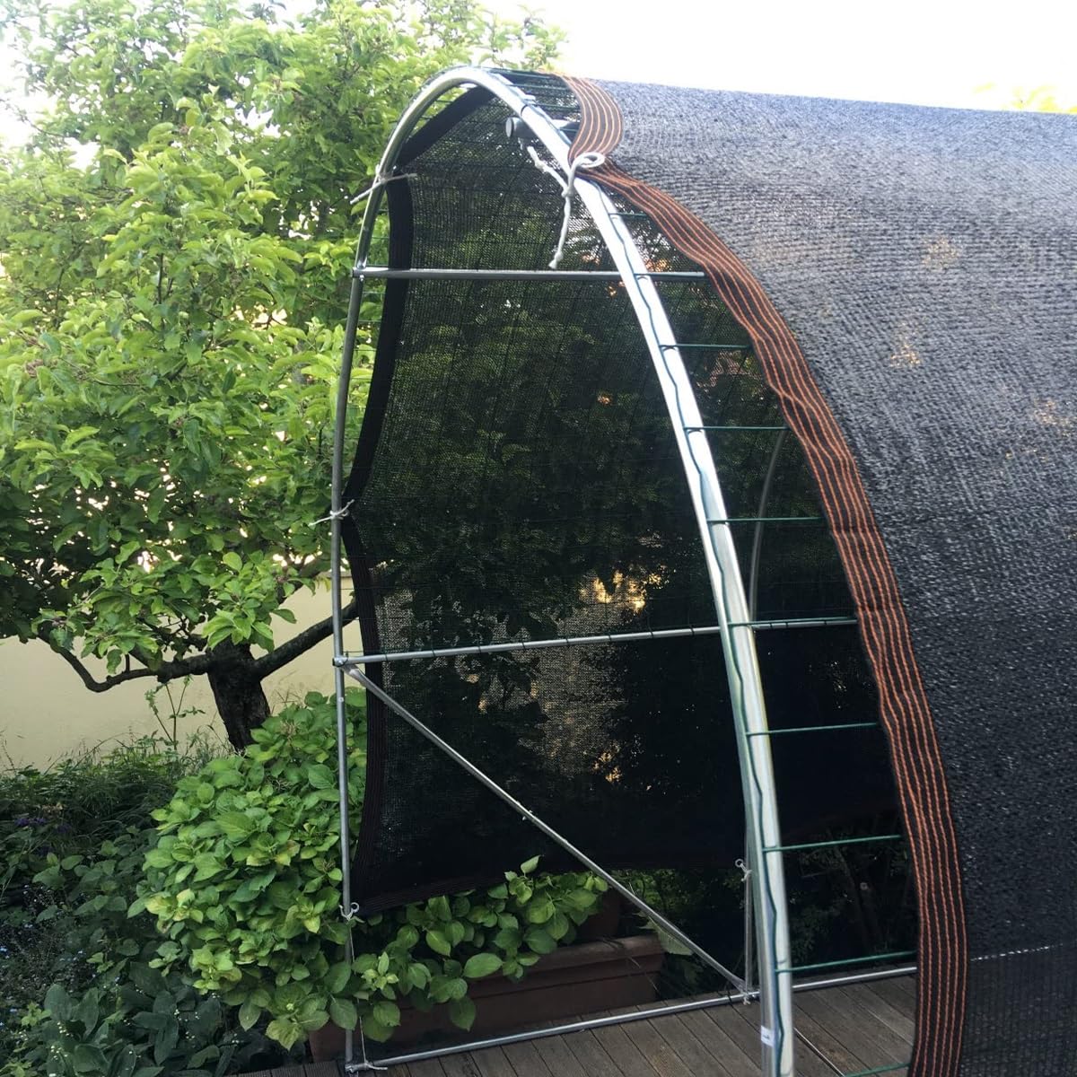 Rete di protezione UV 90% – baldacchino da giardino a 6 poli con occhielli per serre, fienili, cortili e patii, telo ombreggiante rinfrescante (4 x 12 m / 13.1x39.3ft)