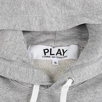 COMME des GARÇONS PLAY グレー パーカー M COMME des GARÇONS PLAY グレー パーカー M PLAY COMME des