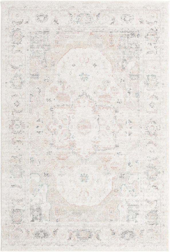Madeline Vintage Collection Rug 5' x 8' Ivory