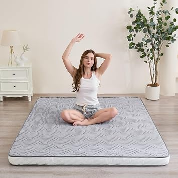 Zelladorra Japanese Floor Mattress, Quilted Futon Mattress with Anti-Slip Bottom, Foldable Floor Bed with Storage Bag and Straps, Light Grey, Full