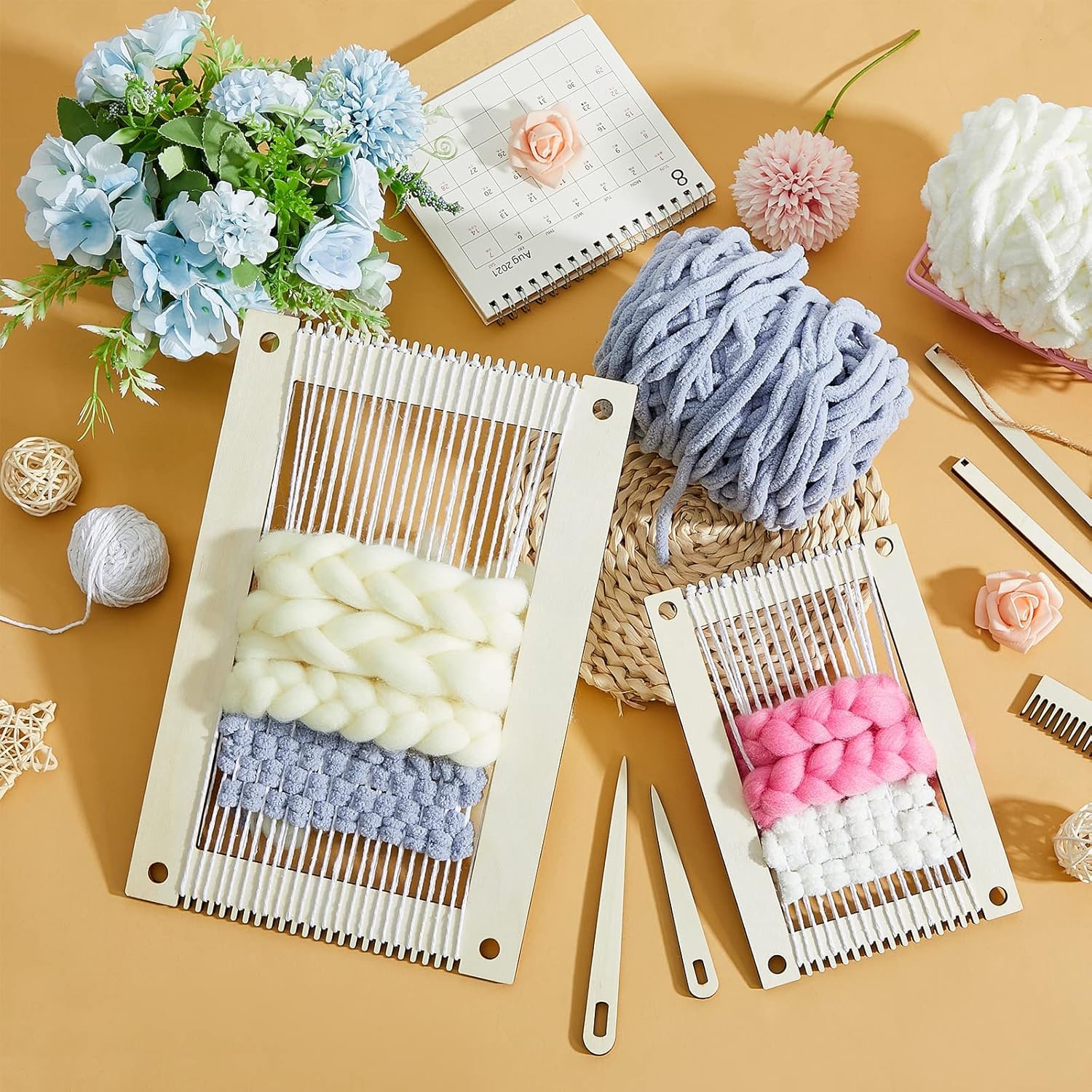 Haoser 7 Pcs Wooden Weaving Loom Kit for Beginners | DIY Yarn Craft Frame with Comb, Needle, Crochet Hook, Stick | Hand Loom for Adults & Kids – 11.8 x 7.9 Inch & 8 x 5.3 Inch Set