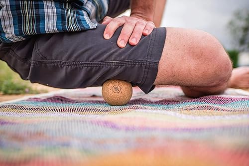 Miniatura 6 de Bola de masaje de corcho de viaje, alternativa ligera y sostenible a la bola de lacrosse para aliviar el dolor muscular (2.5 pulgadas (paquete de