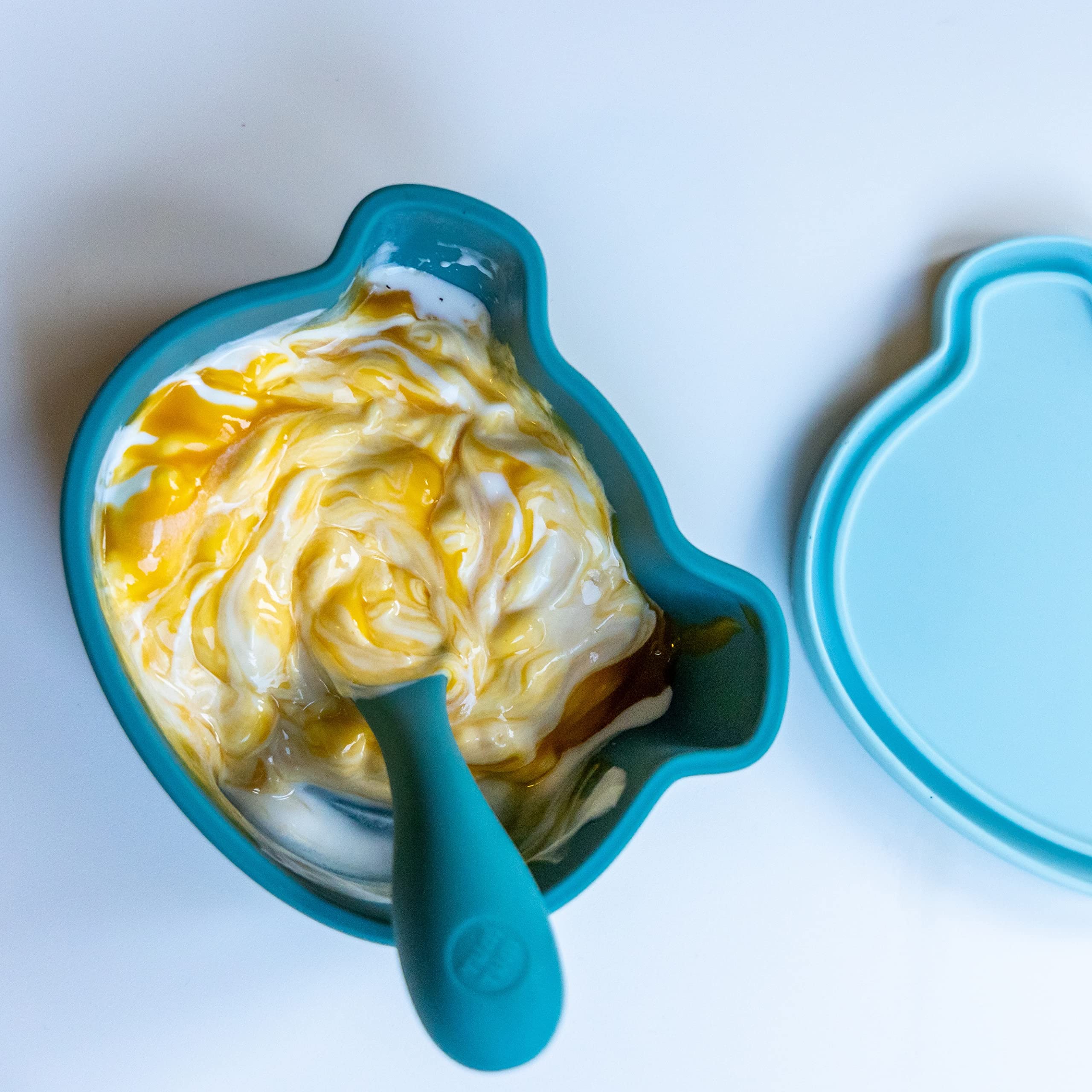 TUM TUM Bol Ventouse pour Bébé Couvercle, Cuillère Bébé, Silicone 1er Repas (Bleu)