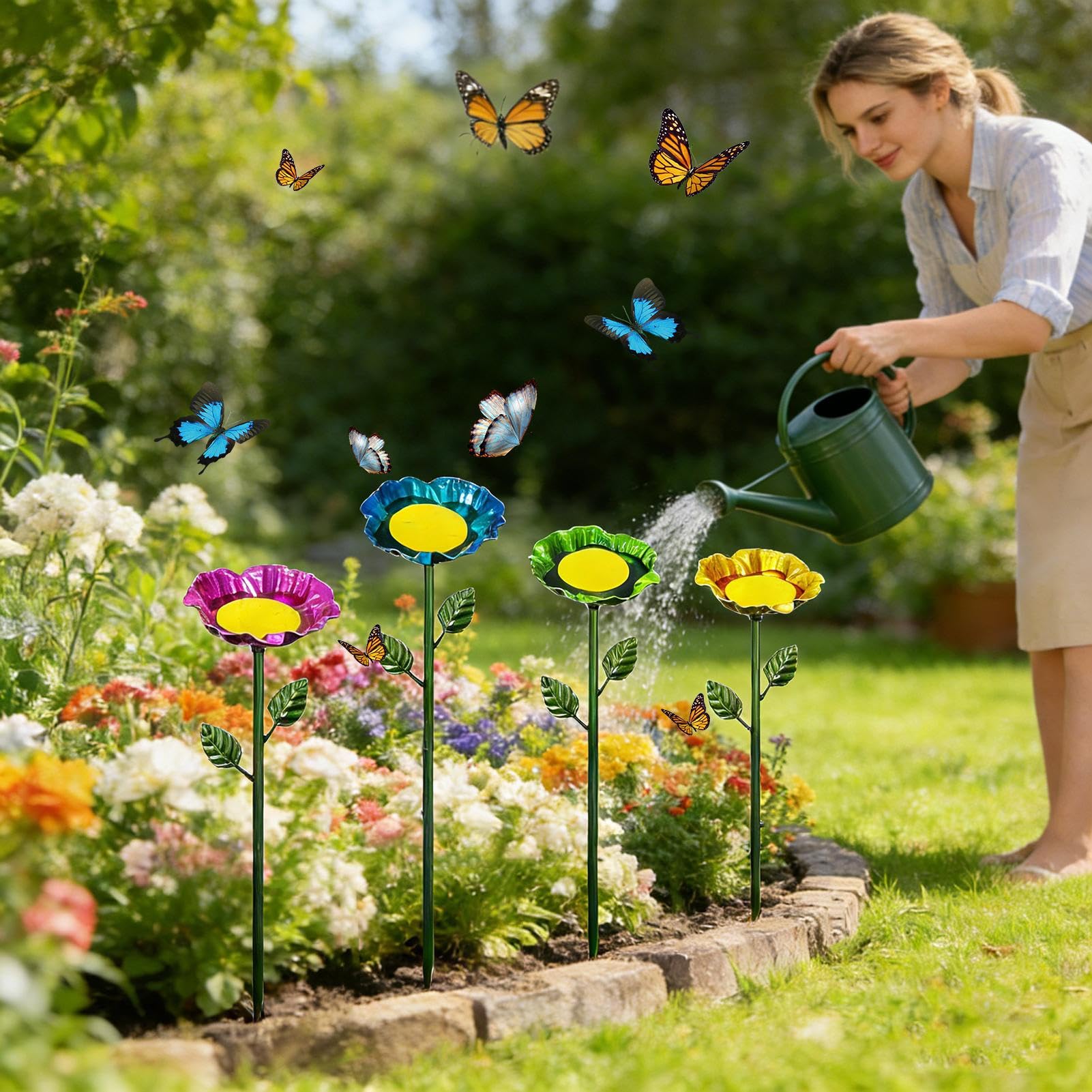 Stazione di irrigazione per api, mangiatoia per api per giardino, in metallo a forma di fiore a forma di farfalla Insec-t Stazione per bere con paletti per esterni, giardino, cortile