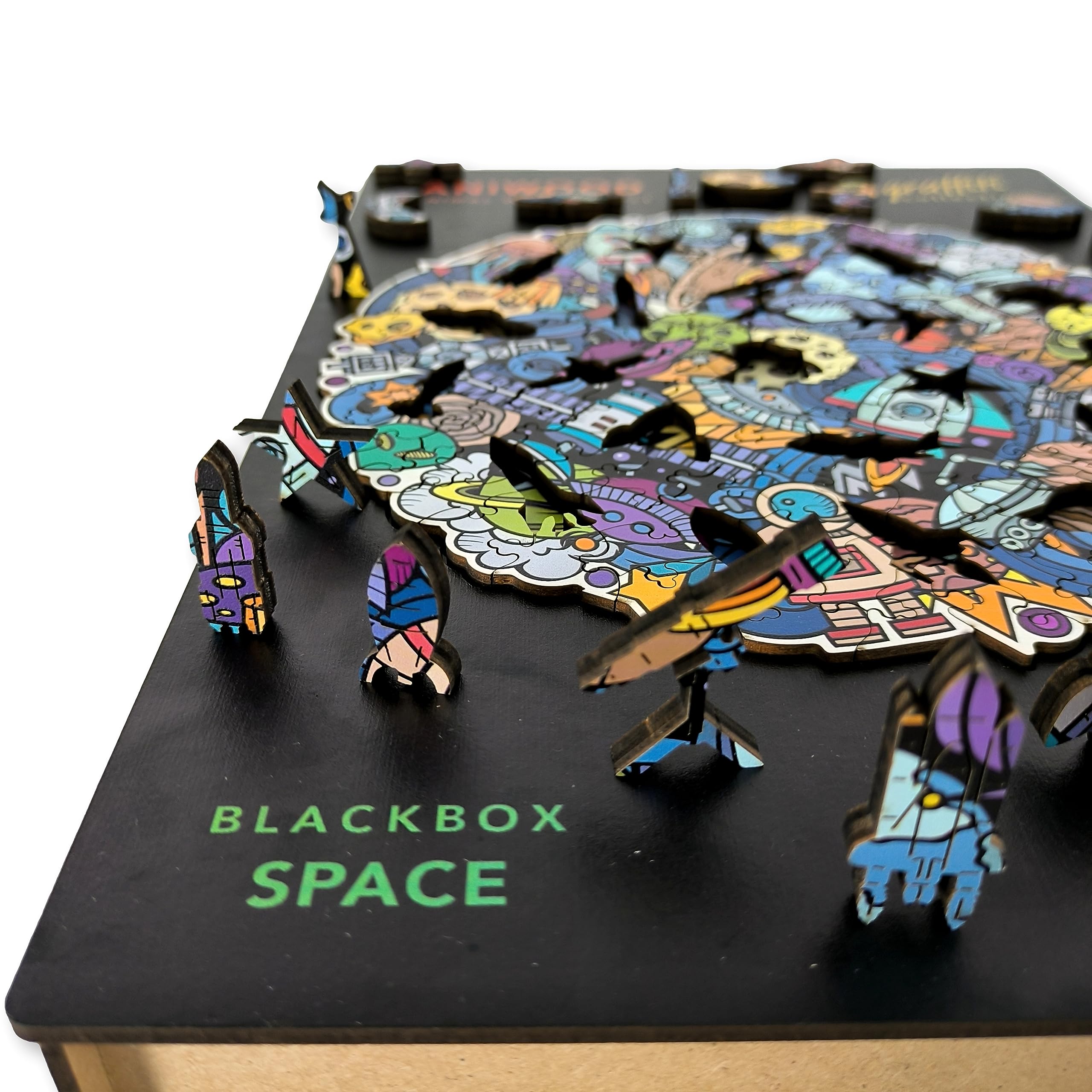 ANIWOOD Puzzle en Bois en Forme d'animal. Couvercle découpé à la Taille réelle du Puzzle. Contient des pièces Uniques d'animaux (Mandalas Espace, M)