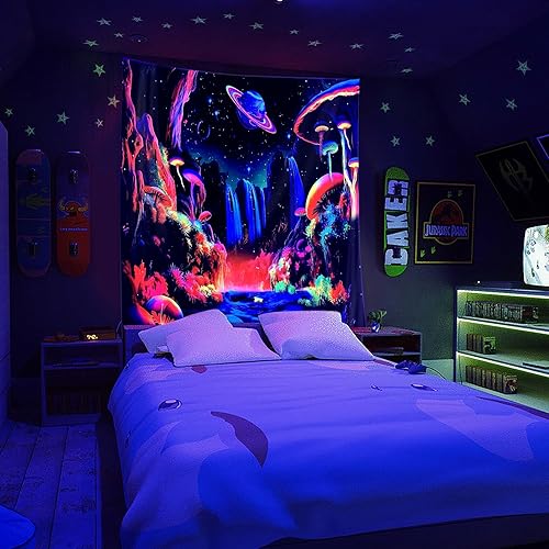 Miniatura 7 de ADDWel Tapiz de planeta de hongos con luz negra, fantástico tapiz negro que brilla en la oscuridad, pósteres de luz negra reactiva a los rayos UV