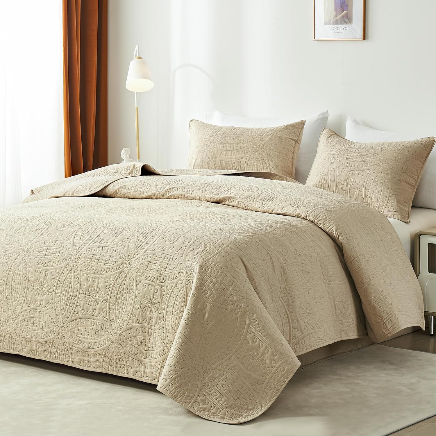 akkialla Queen Quilt Bedding Set,Beige Ultrasonic Full/Queen Quilt Set,Lightweight Soft Bedspread Coverlet,Modern Style Coin Pattern Bed Cover for All Seasons,3 Piece(1 Quilt,2 Pillow Shams) - Image 2