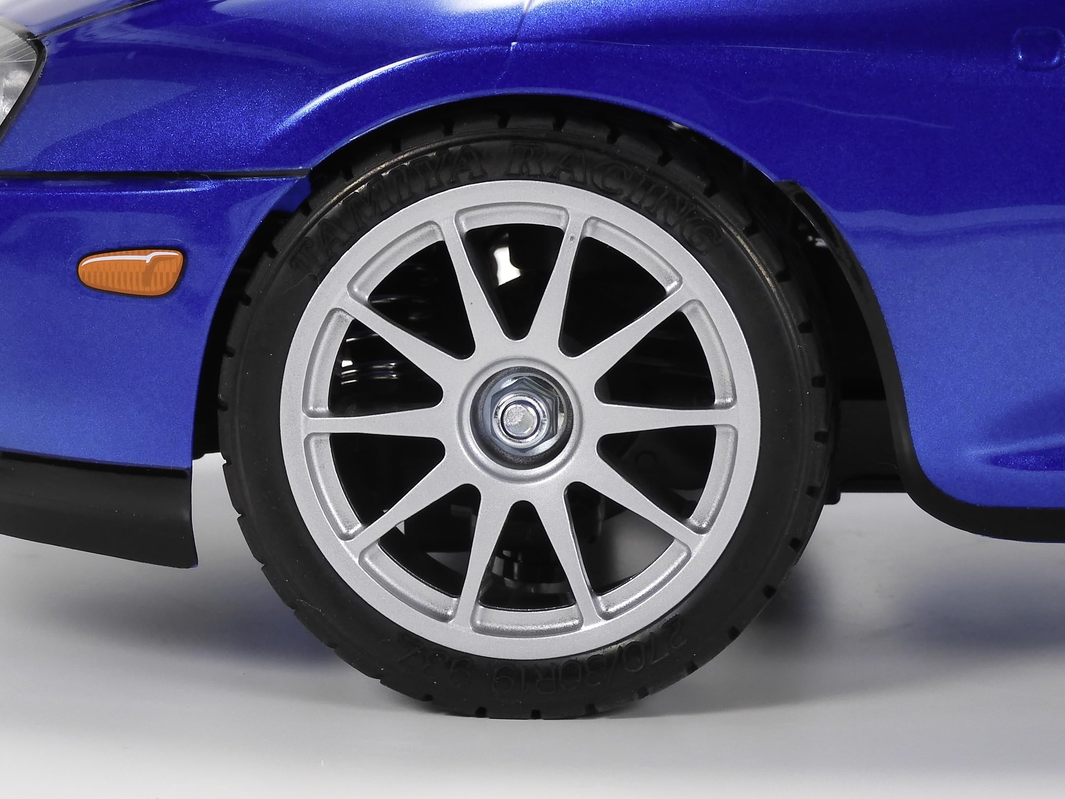 Tamiya トヨタスープラ JZA80 1/10 タミヤ 電動RCカーシリーズ 1/10RC トヨタ スープラ (JZA80) (BT