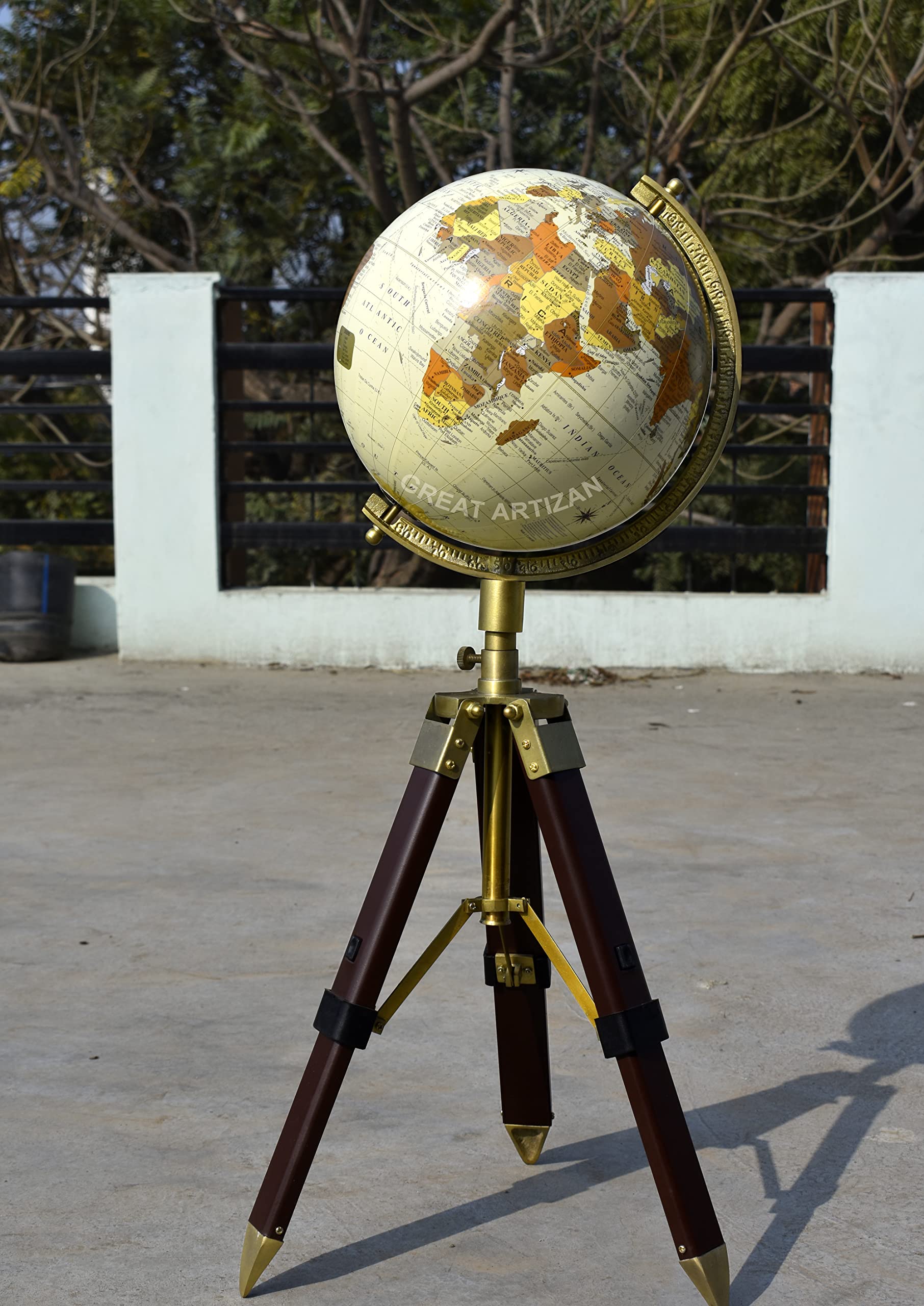 Antique World Globe With Tripod Stand. Vintage Look Tripod World Globe For Learning & Decorations With Free Magnafying Glass.