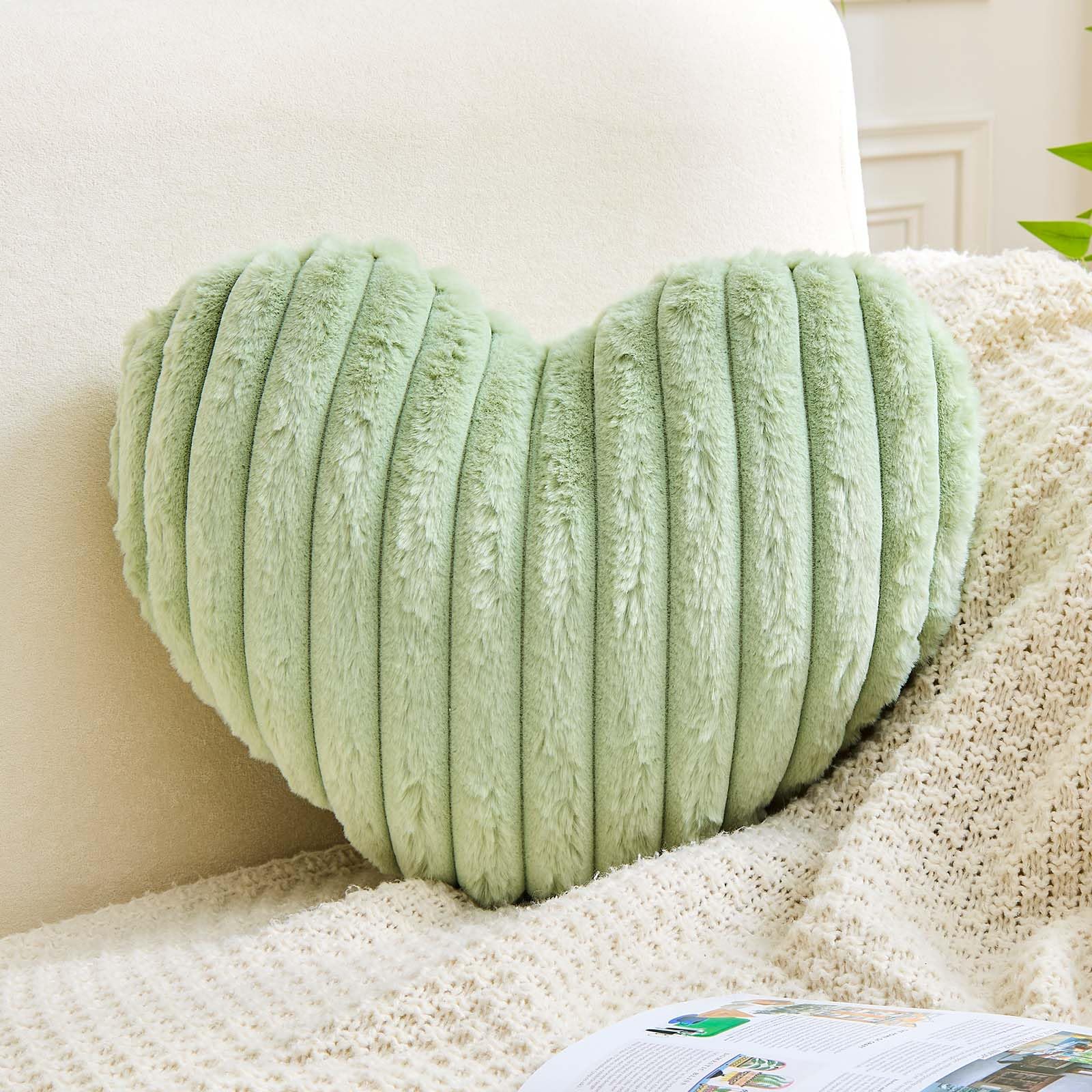 XVTRU Heart Pillows Heart Decorative Pillow Soft Fluffy Heart Shaped Sage Green Throw Pillows with Faux Rabbit Fur Aesthetic Room Decor Cute Pillow