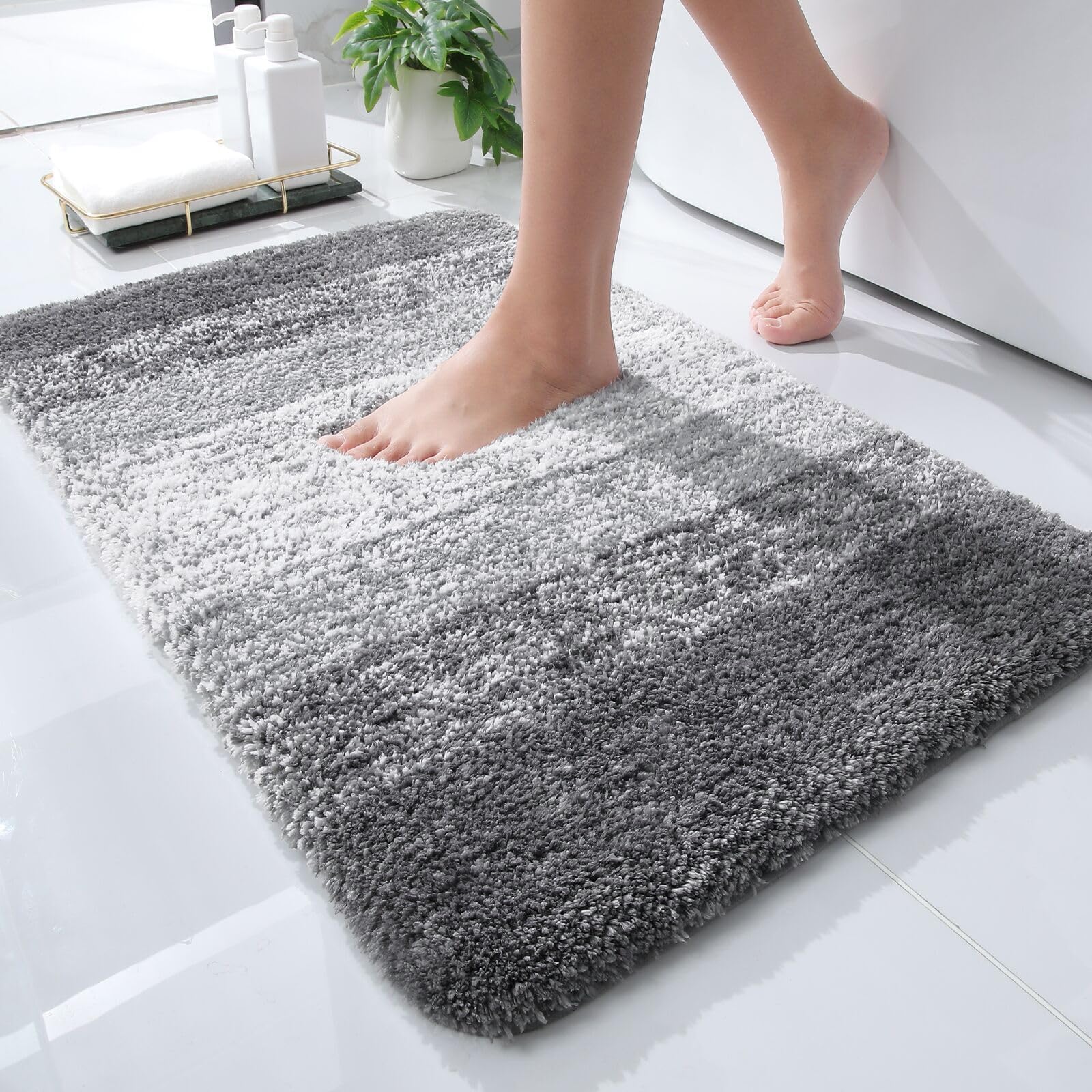 OLANLY Small Bathroom Rugs Mat 24x16, Extra Soft Absorbent Microfiber Bath Rugs, Rubber Backing, Quick Dry, Machine Washable Bath Mats for Bathroom Floor, Tub and Shower, Home Decor Accessories, Grey