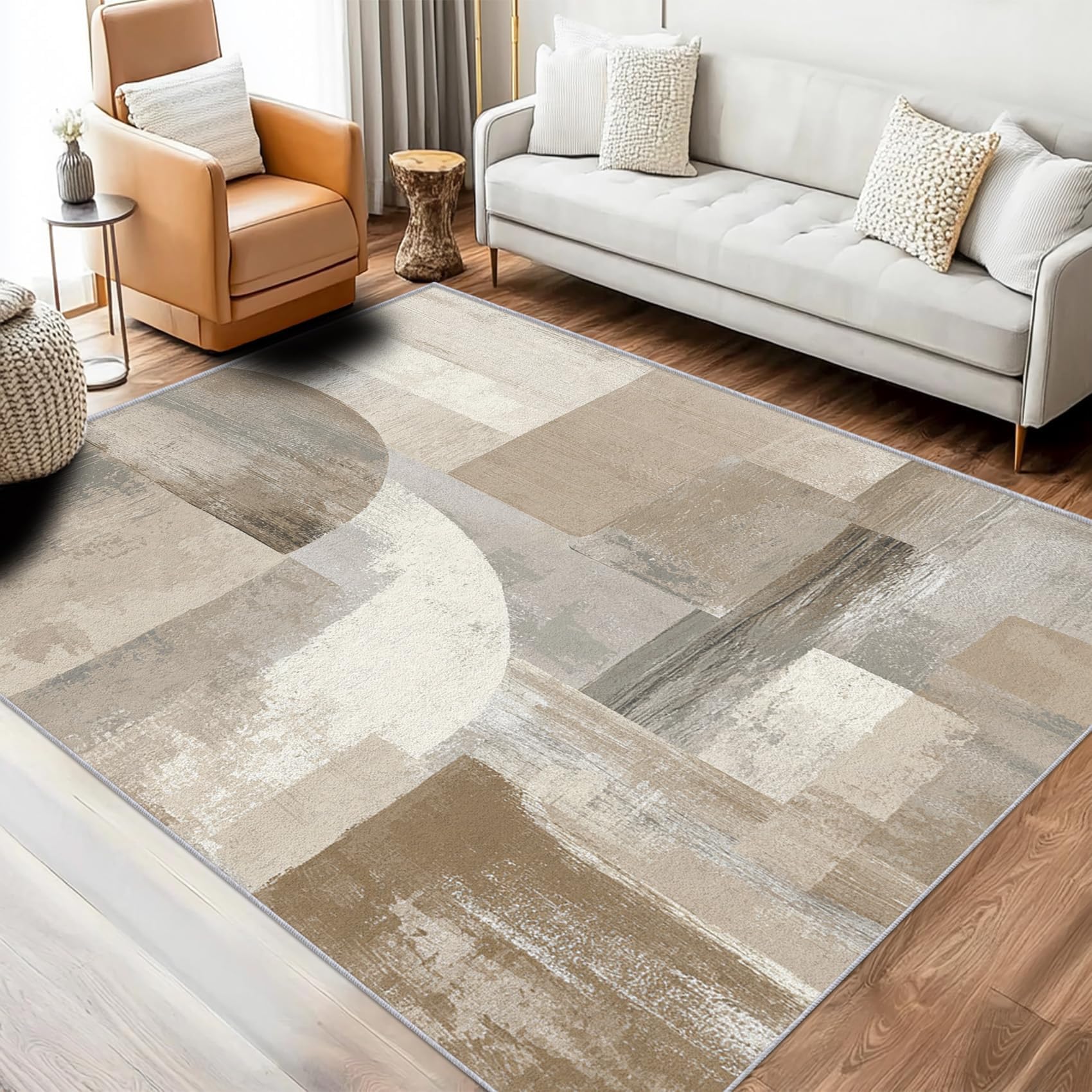 Tapis de salon gris pour réchauffer votre intérieur au design minimaliste