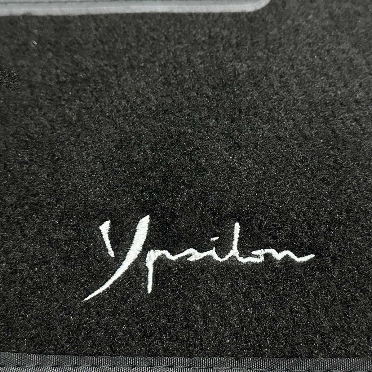 Serie 4 TAPPETI - TAPPETINI in Moquette Neri per LANCIA YPSILON 2024-> IBRIDA