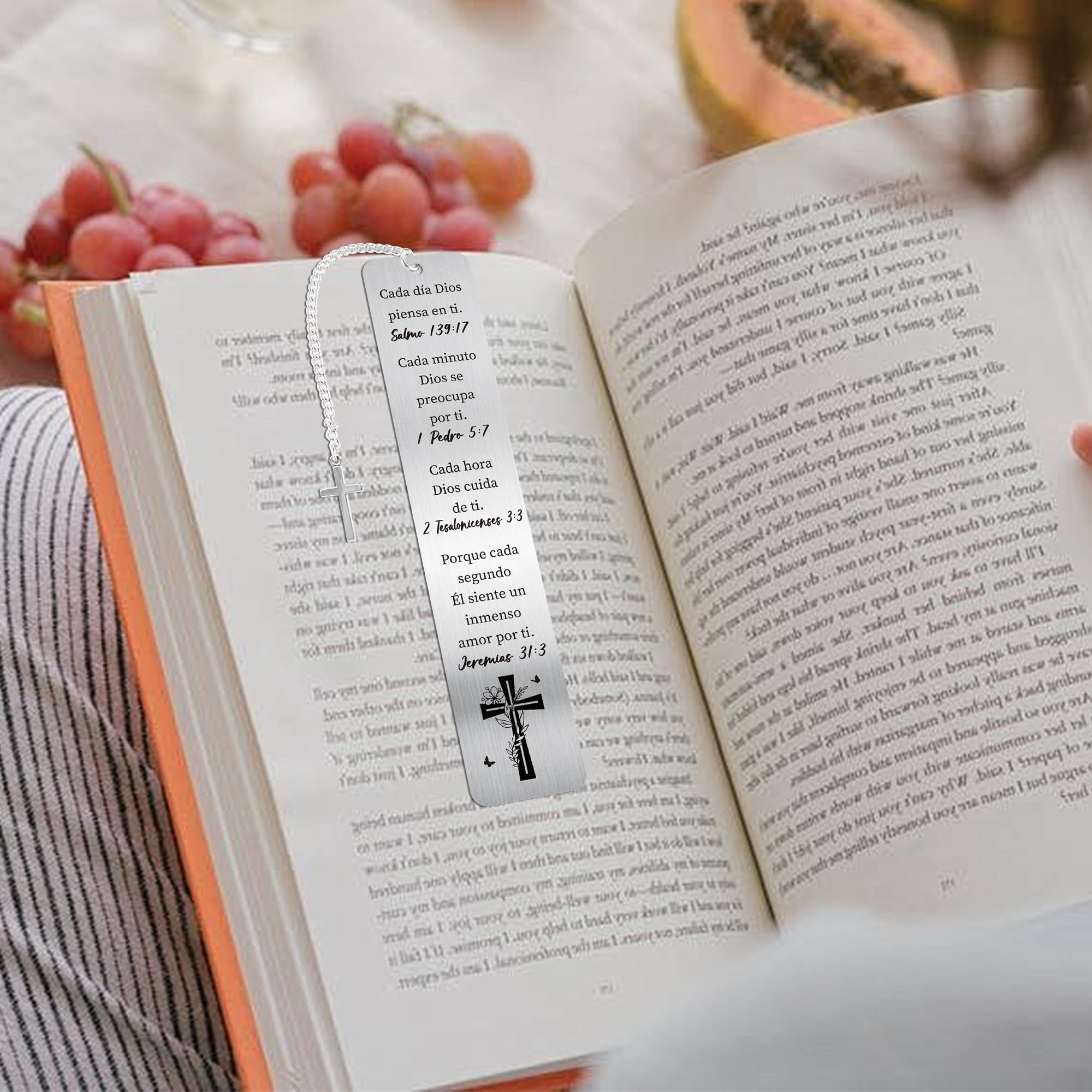 Marcapáginas de la Biblia española: Marcapáginas de metal cristiano en español, marcador de página de cruz religiosa, regalos de oración inspiradores con caja para mujeres, hombres, estudiantes