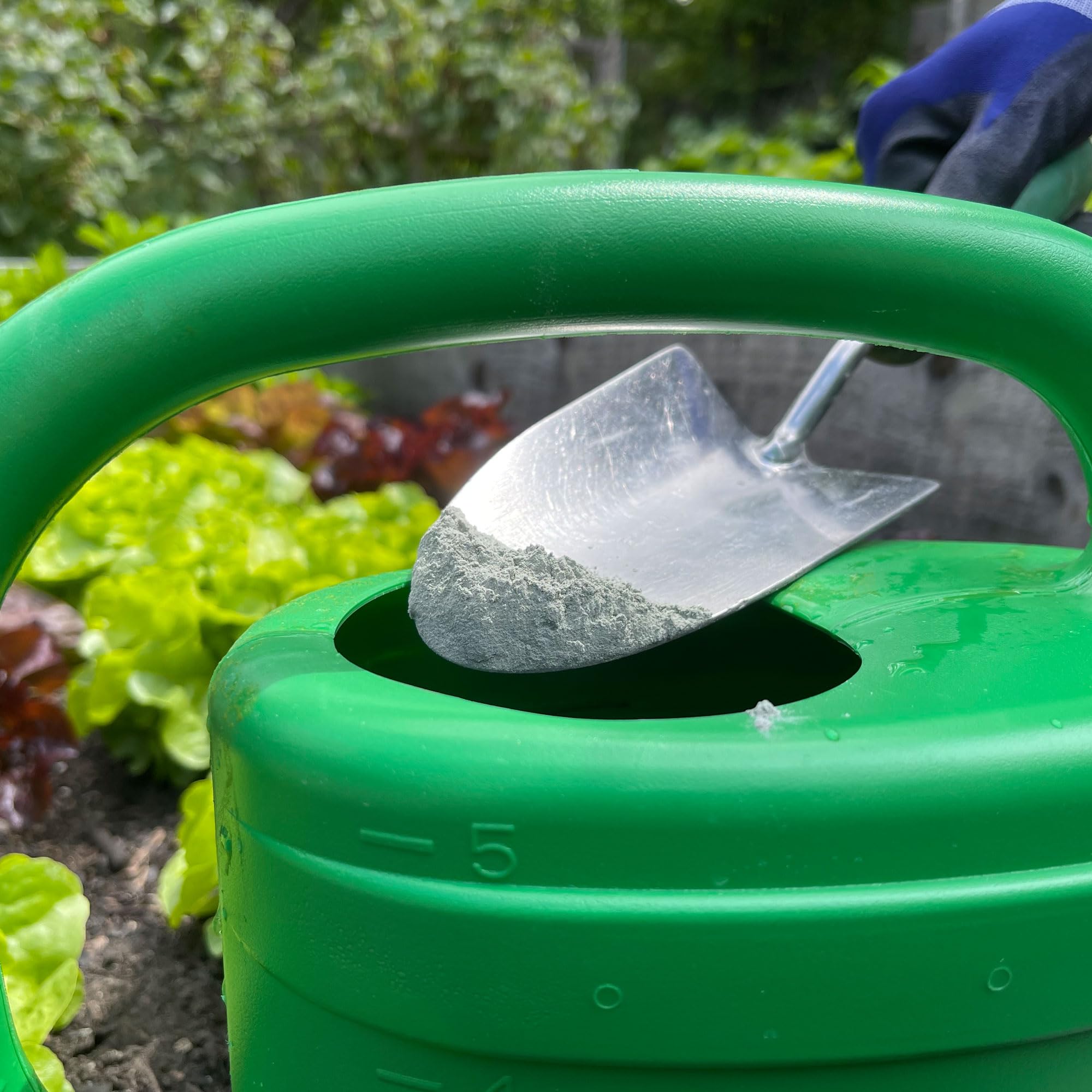 Schicker Mineral Diabas Urgesteinsmehl fein - Pulver 1000 kg Big Bag – Natürliches Gesteinsmehl als Bodenverbesserer – Kompostbeschleuniger – Bodenhilfsstoff zertifiziert für den biologischen Anbau
