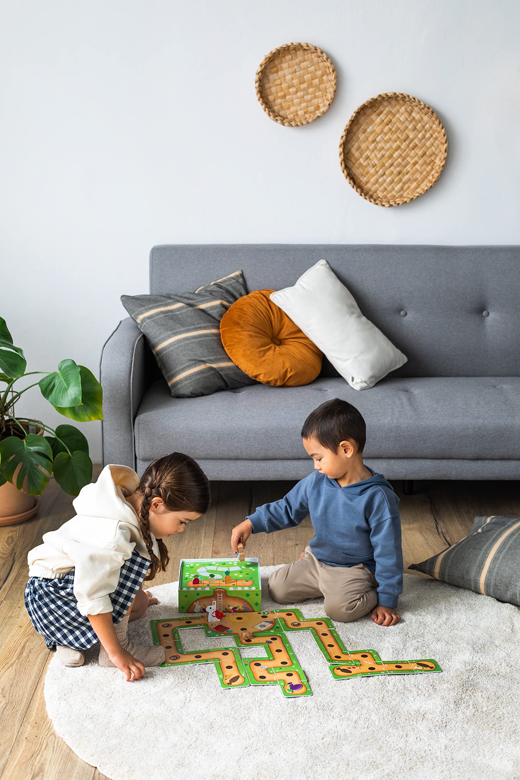 Goula Jeu Coopératif Robin Rabbit – Dès 3 Ans – 1 à 4 Joueurs – Construis Le Terrier Et Remplis Le Garde-Manger – Développe Coopération Et Dextérité