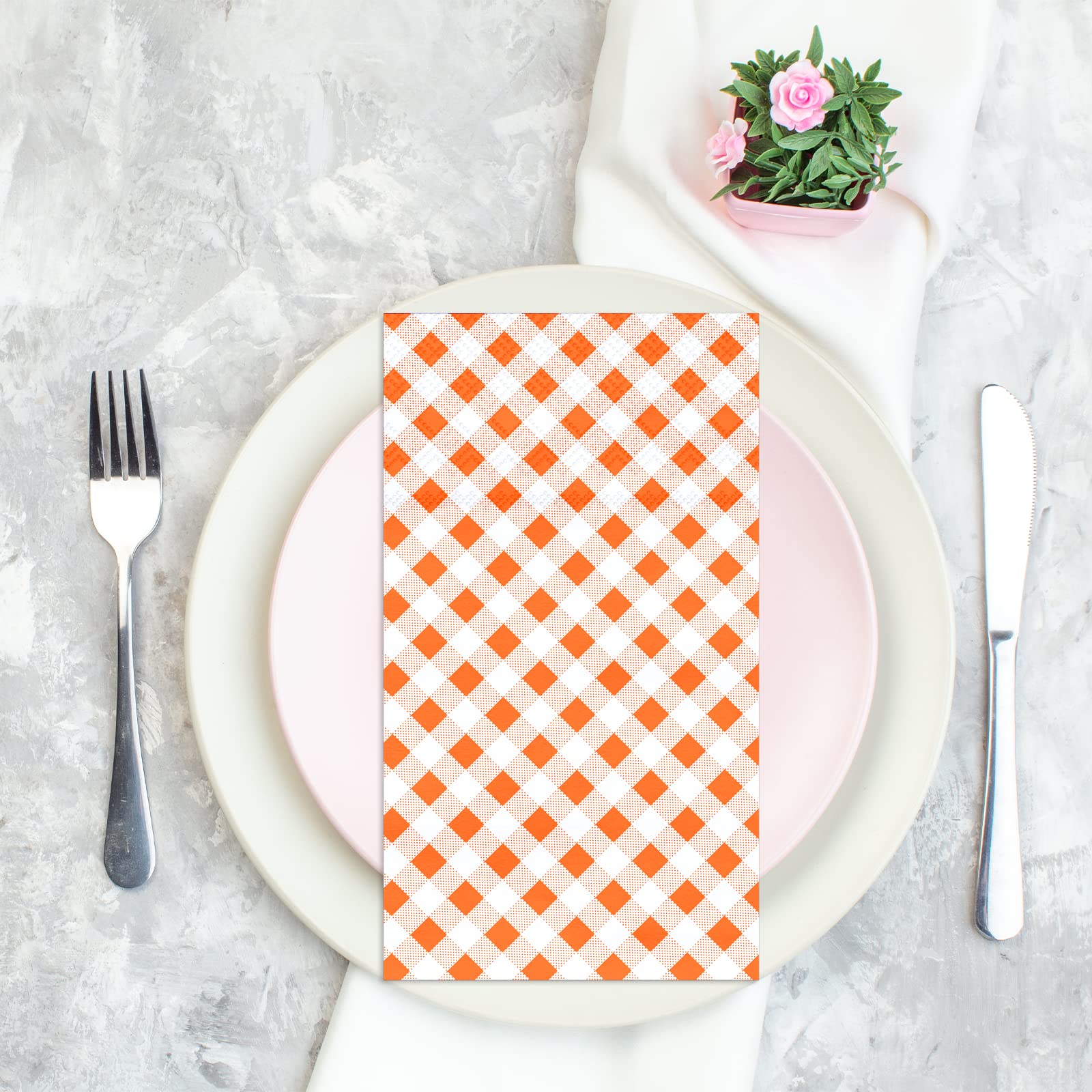 DYLIVeS 50 Stück Grün-weiße Gingham Servietten – Karierte Papierservietten, 3-lagig, Für Partys, Picknick & Dekoration