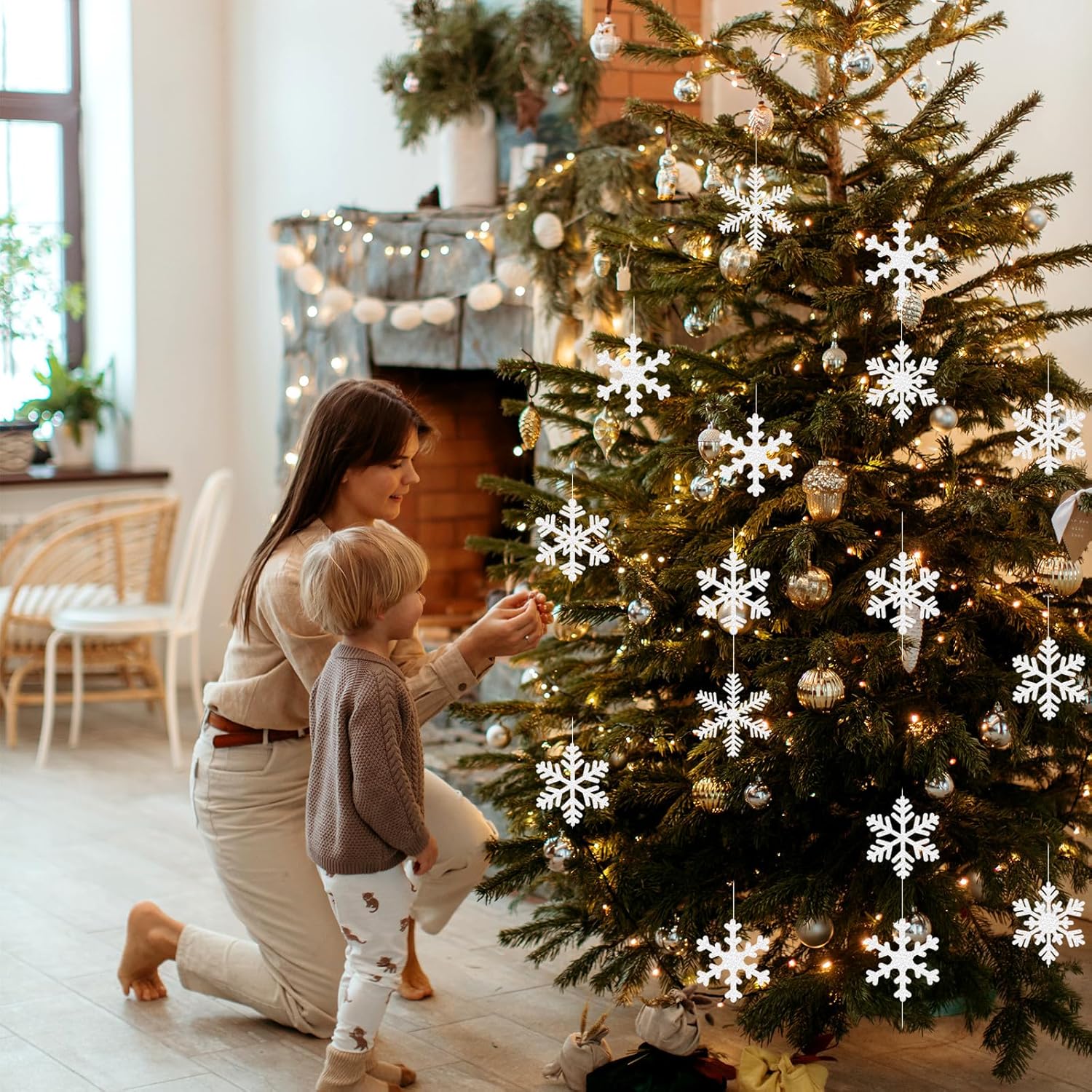 Snowflake-Snow Blue-Silver Christmas Party-Decorations Garland and Snowflake Snow White-Silver and Gold Christmas Party-Decorations Garland