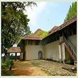 Nearest airport: Cochin International Airport, about 45 km from Fort Kochi
