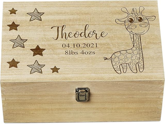ukgiftstoreonline Personalised Baby Gift Wooden Memory Keepsake box Giraffe and Stars