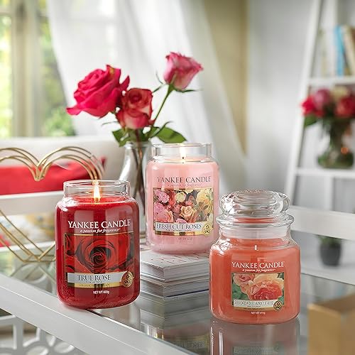 Miniatura 7 de Yankee Candle Vela perfumada en tarro grande, rosas recién cortadas, hasta 150 horas de tiempo de combustión
