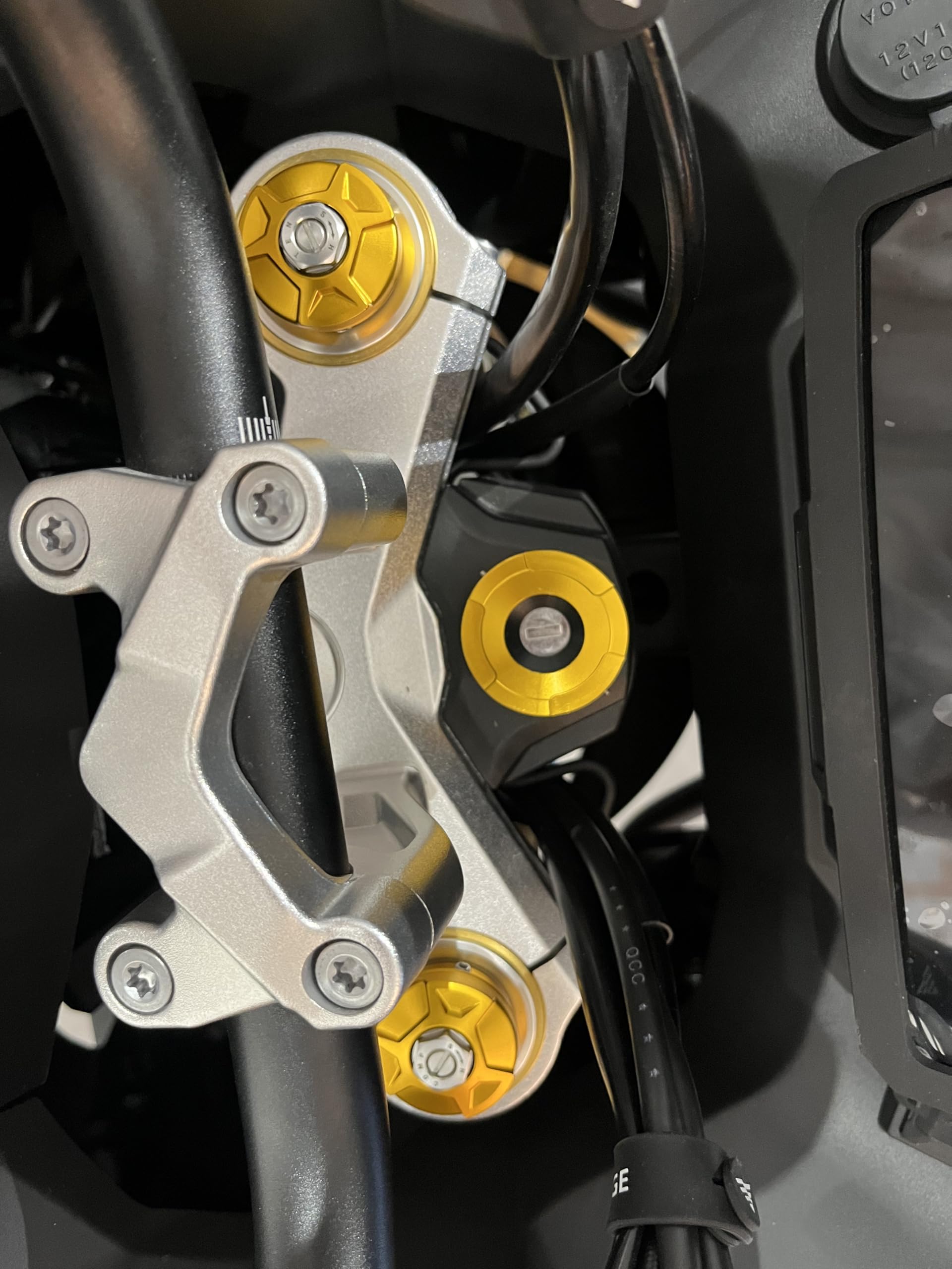 Per VOGE Valico DS900X DS525X DS625X 900 DSX 525 DSX 625 DSX900 DSX525 2023 2024 2025 625dsx Accessori Moto Tre Stelle Copertura Colonna in Alluminio CNC Copertura Decorativa Antiurto (Oro)