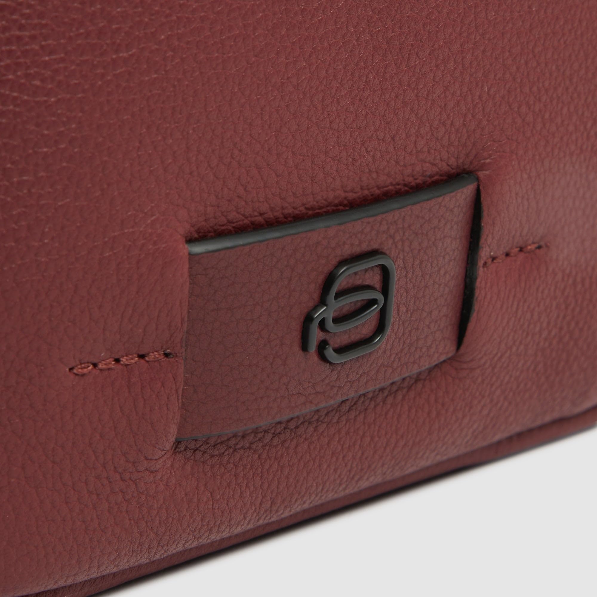 PIQUADRO – Borsello - In Pelle – Compatto ed Elegante - Uomo