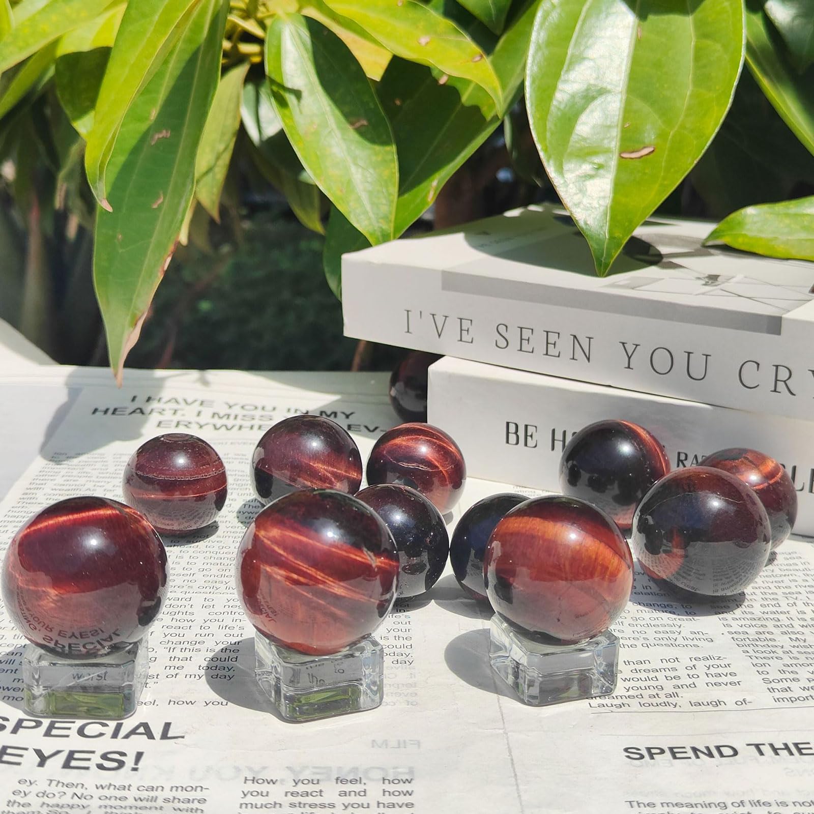 Set di Sfere con Sfera di Cristallo Rosso Naturale Occhio di Tigre da 3 Pezzi Ornamenti con Sfere di Pietre preziose per la Decorazione della casa Feng Shui Chakra Aura,32~34mm