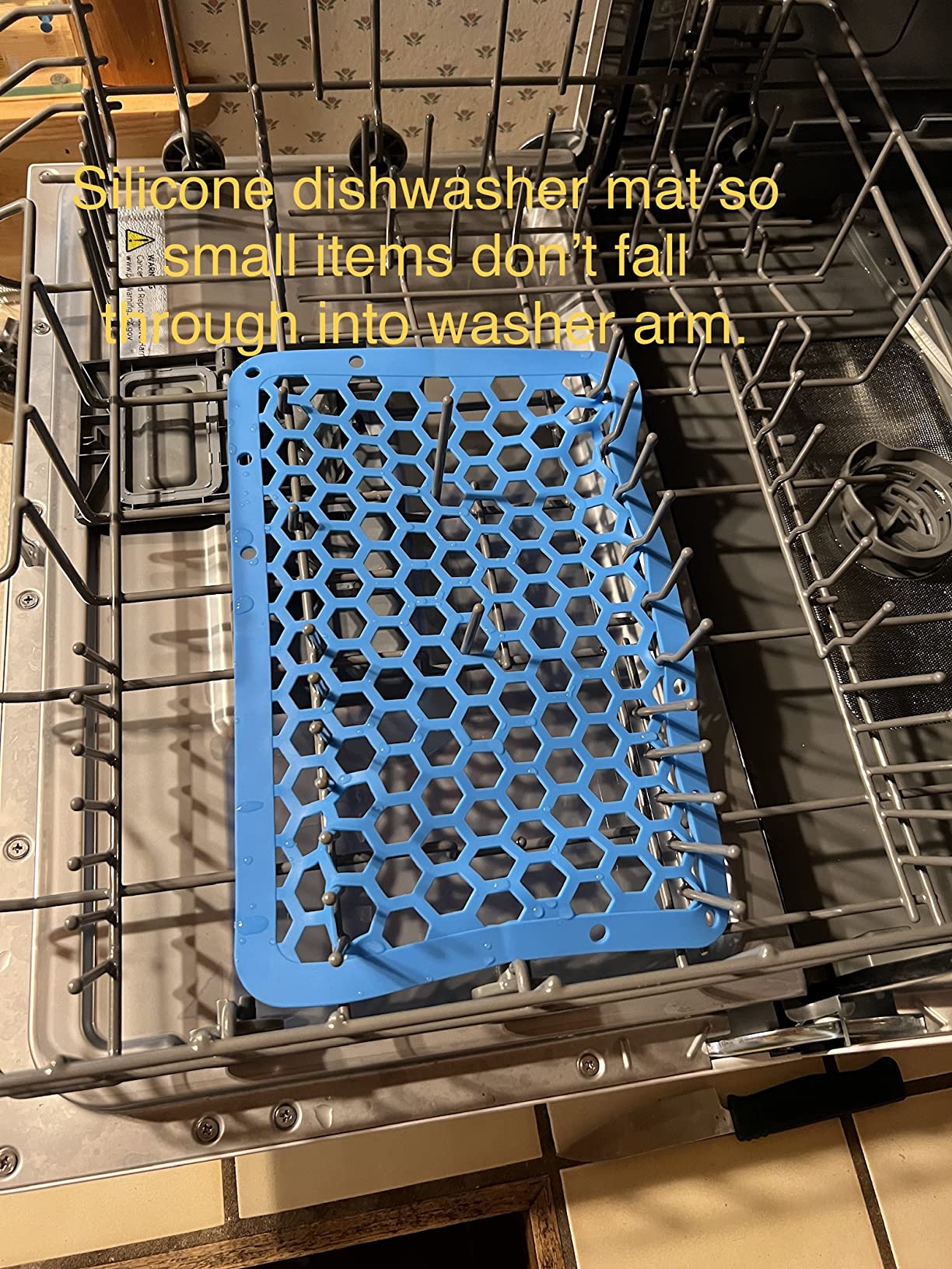 30/mo Finance BLACK+DECKER BCD6W Compact Countertop Dishwasher, 6