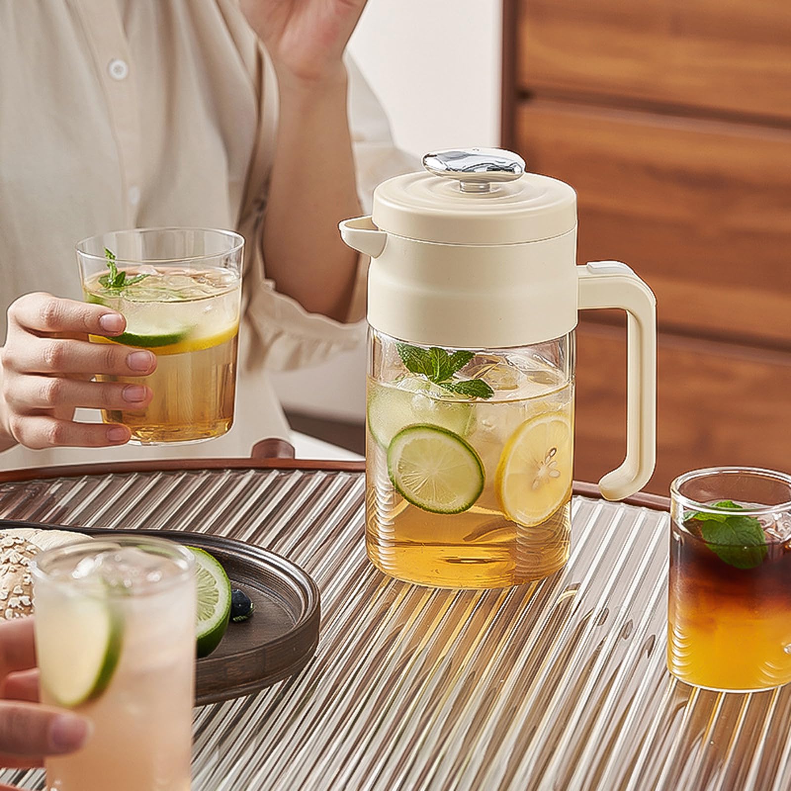 Distributore di bevande multiuso da 1500 ml con chiusura sicura in vetro ad alta temperatura per infusioni di tè e infusori per tè per feste