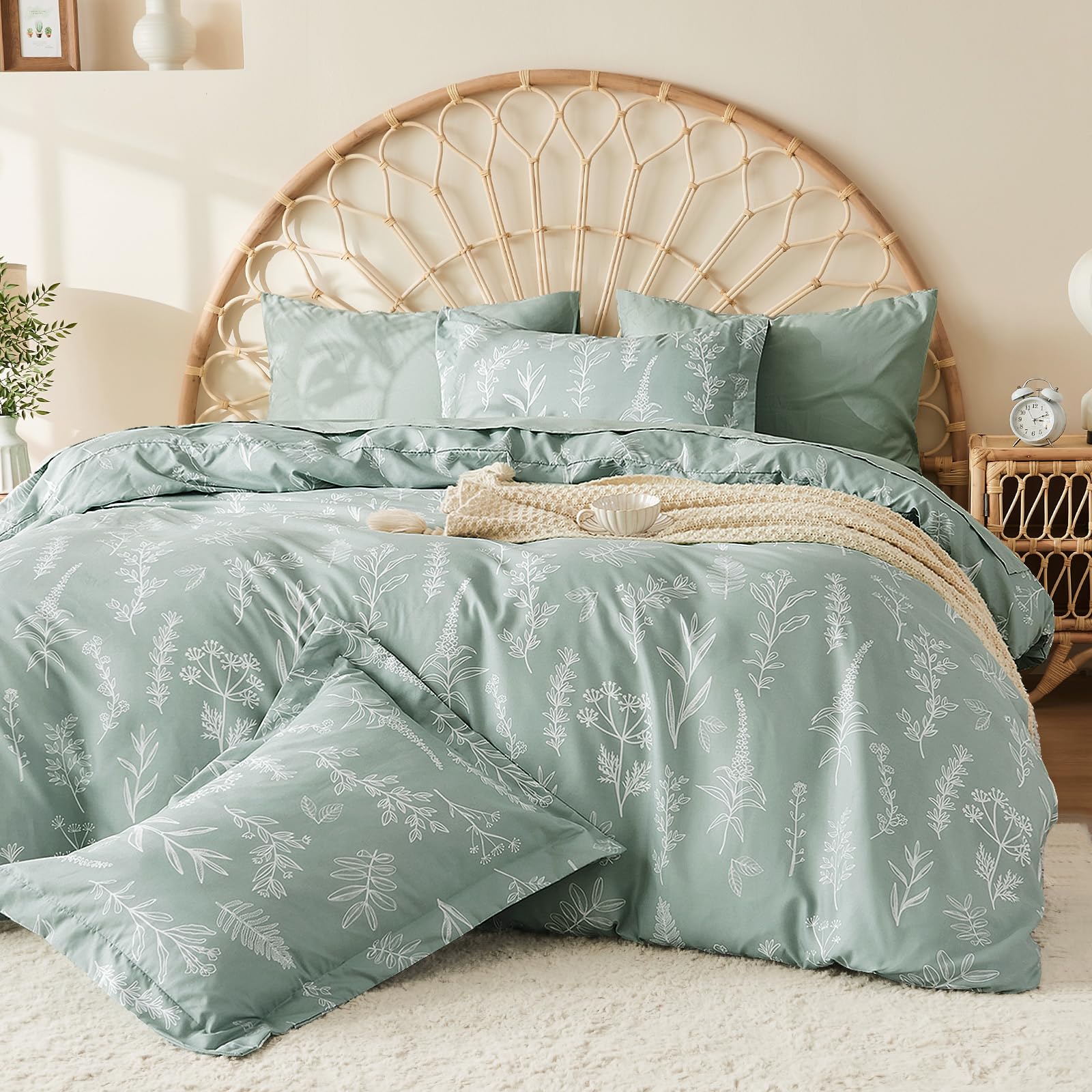 MUXHOMO Queen Comforter Set 7 Pieces, Sage Green Bed in a Bag Queen Reversible Botanical Flowers Design, Ultra Soft & Breathable Bedding Sets with Comforter, Sheets, Pillowcases & Shams
