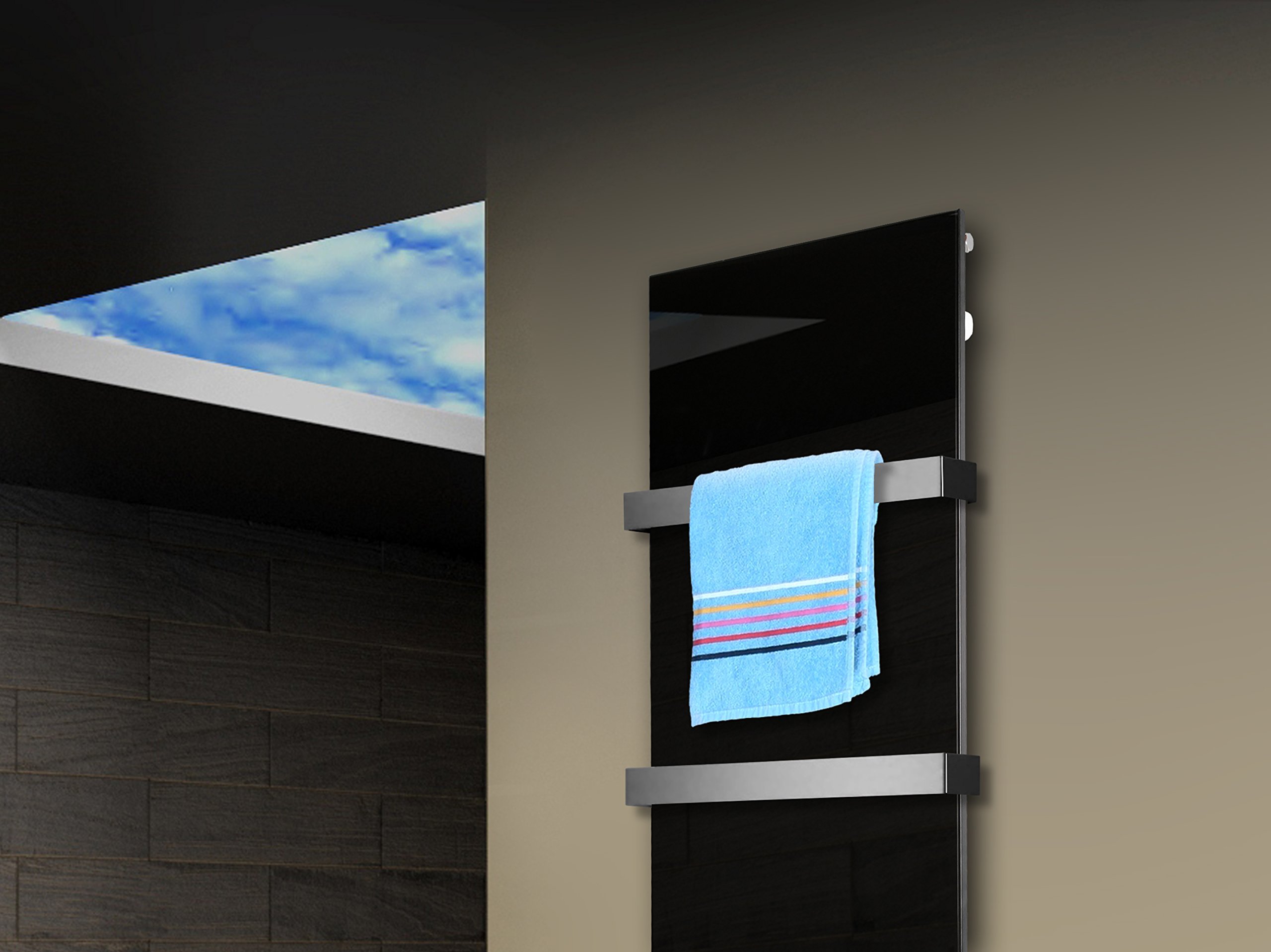 Badheizkörper mit Glas Design Montevideo 3 Glasfront 180x47cm 1118 Watt schwarz (+2 Halter 50mm) SZAGATO Handtuchwärmer Handtuchtrockner Handtuchhalter Paneelheizkörper vertikal Mittelanschluß