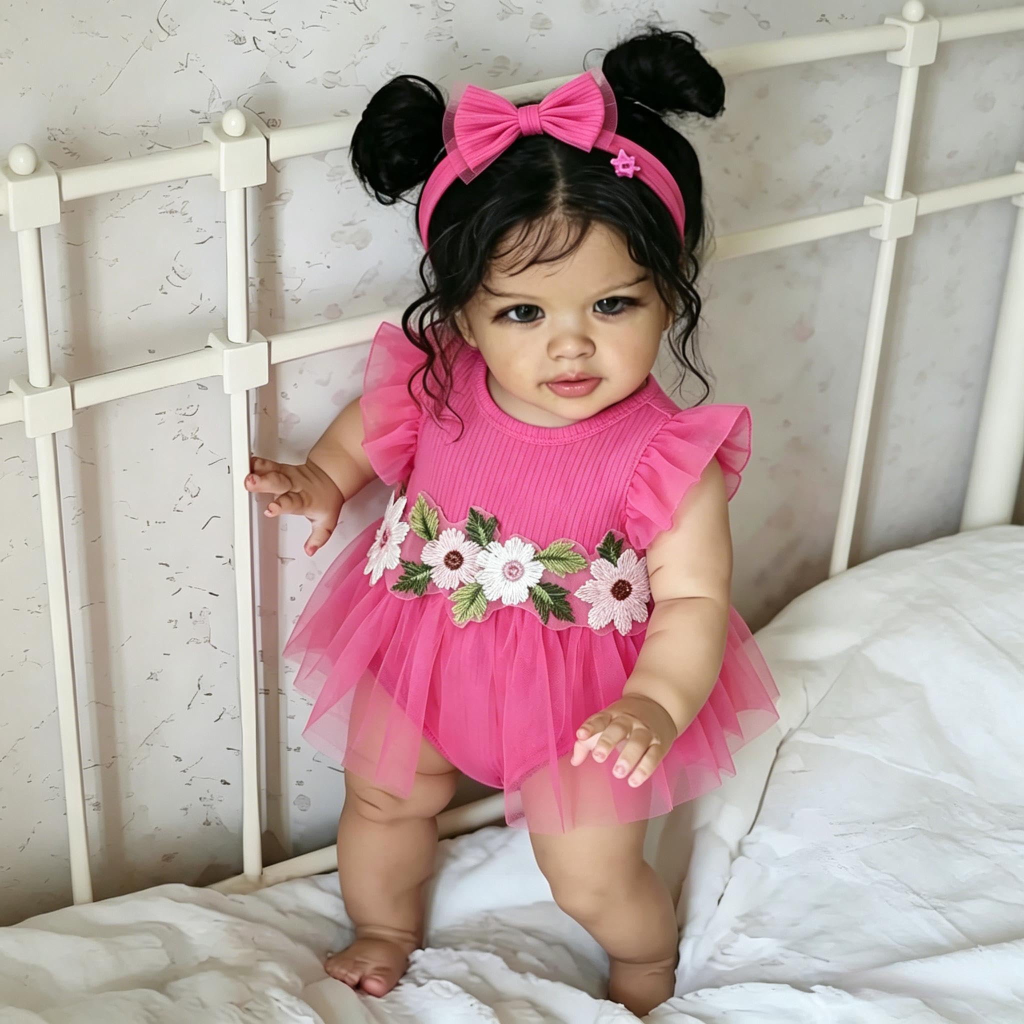 Czarne realistyczne lalki Reborn Baby Dolls Girl 66 cm Afroamerykanin Reborn małe lalki miękkie winylowe silikonowe Baby Doll tkanina ciało realistyczna lalka maluch z akcesoriami do zabawek