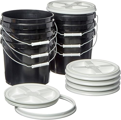 Consolidated Plastics Cubos de grado alimenticio de 2 galones y tapas de sellado gamma almacenamiento de contenedores sin BPA cubos de polietileno