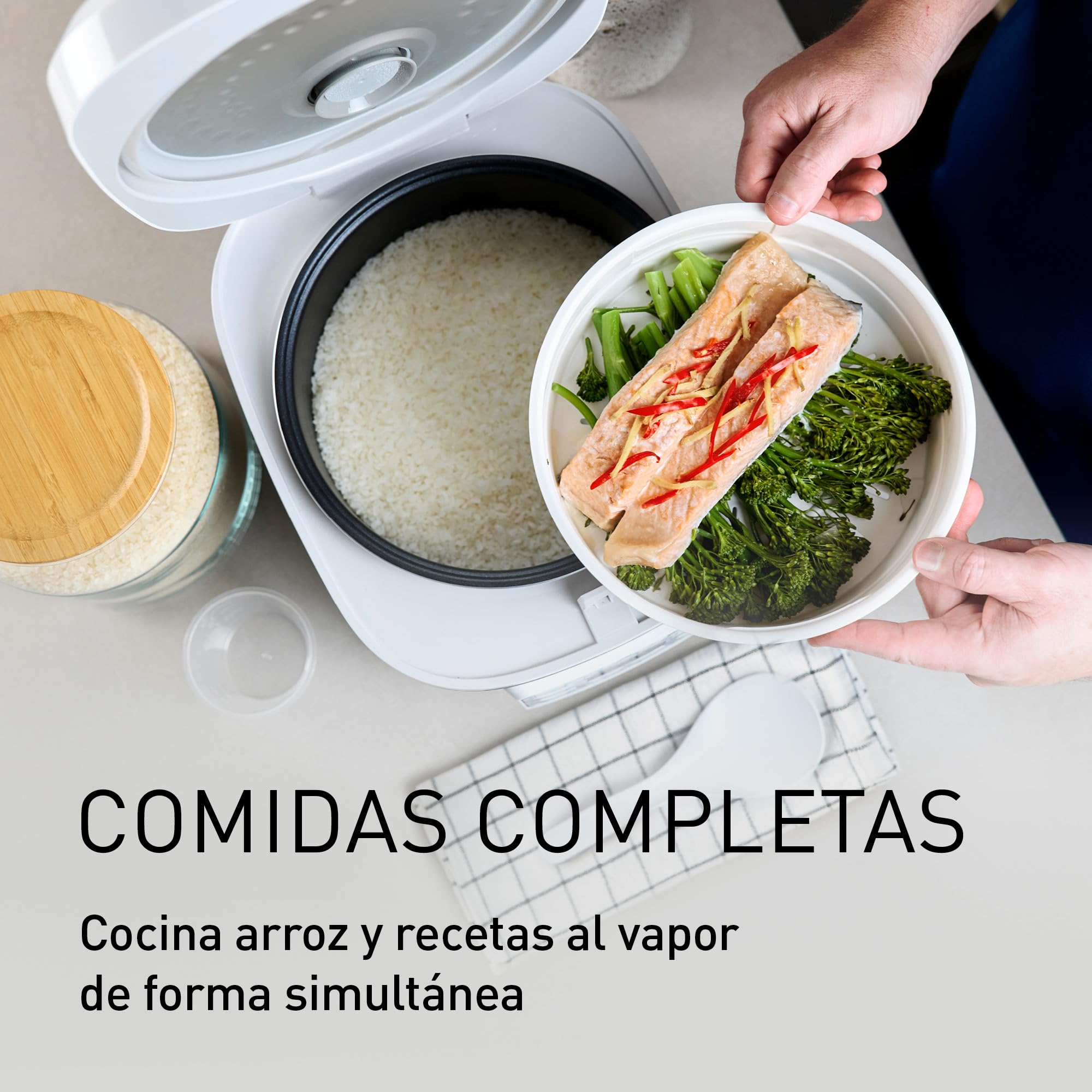 Panasonic SR-DA152WXE Olla Arrocera Automática con Vaporera, 1,5 litros, 8 tazas, Fuzzy Logic, Indicador De Cantidad De Agua, Sin BPA, Mantiene Caliente, Inicio Diferido, Blanco
