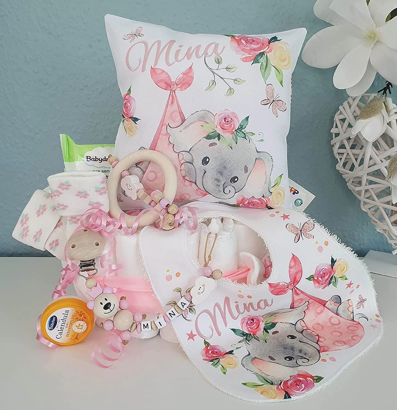 Windeltorte mit Name - Kuschelkissen Elefant Mädchen I Geschenk, Babyparty, Geburt oder Taufe + auf Wunsch, gratis Grußkärtchen