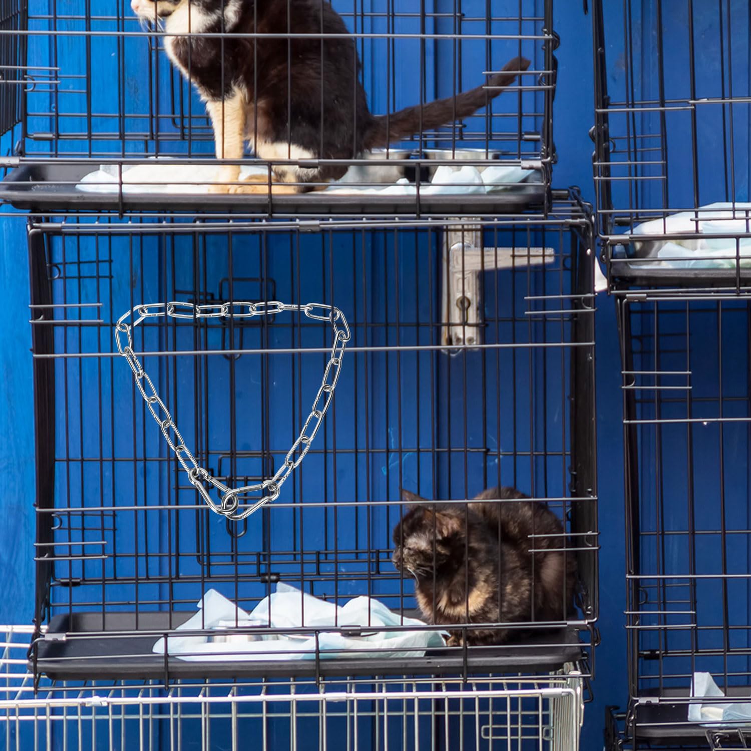 2pcs Serrure à Chaîne pour Portail, 51cm Serrure à Chaîne en Acier Inoxydable avec Mousquetons pour Clôtures Extérieures Cages pour Animaux de Compagnie Fournitures de Vache de Chèvre (Argent)