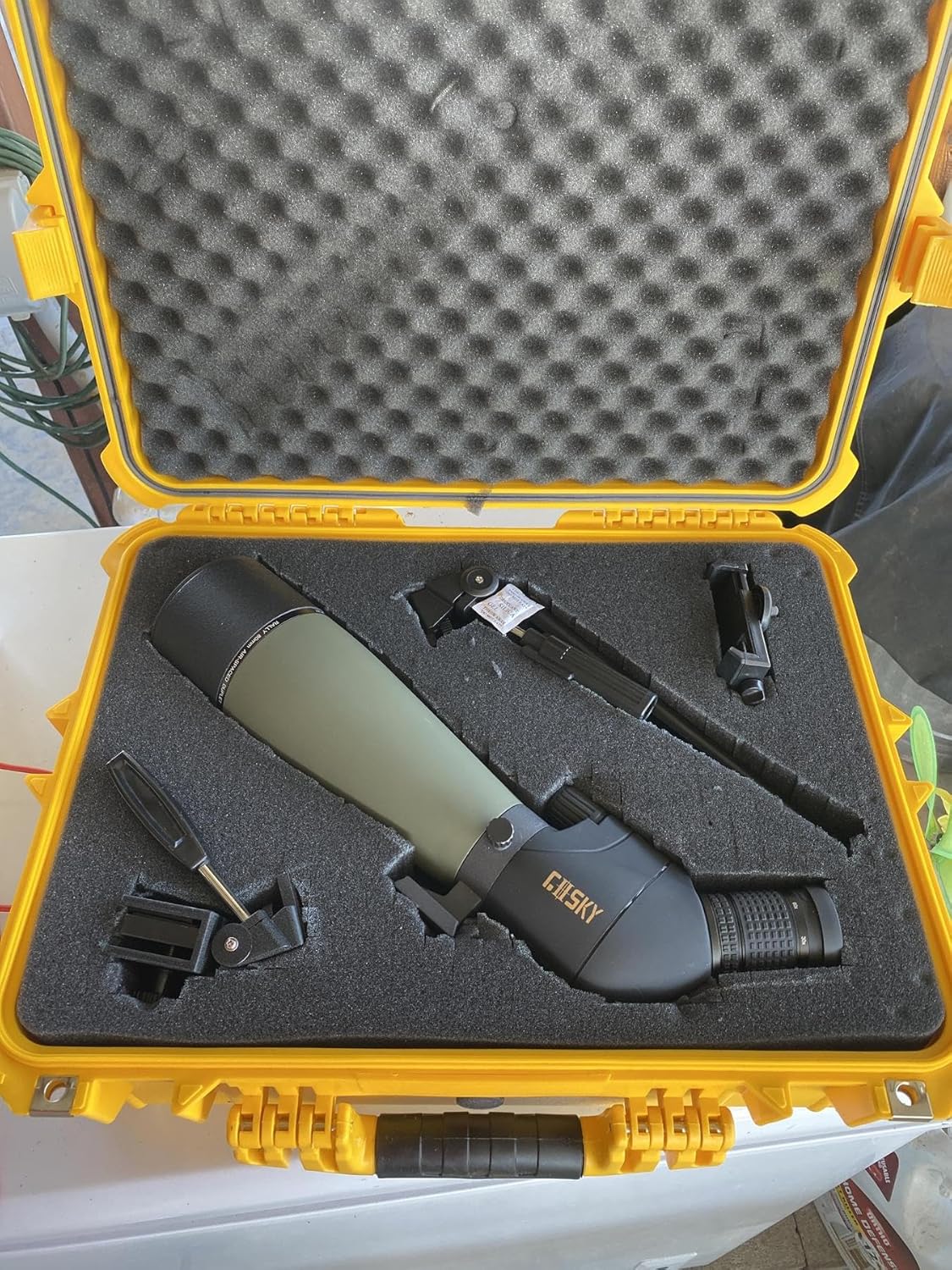 Apache 4800 Weatherproof Protective Case - X-Large (Yellow)