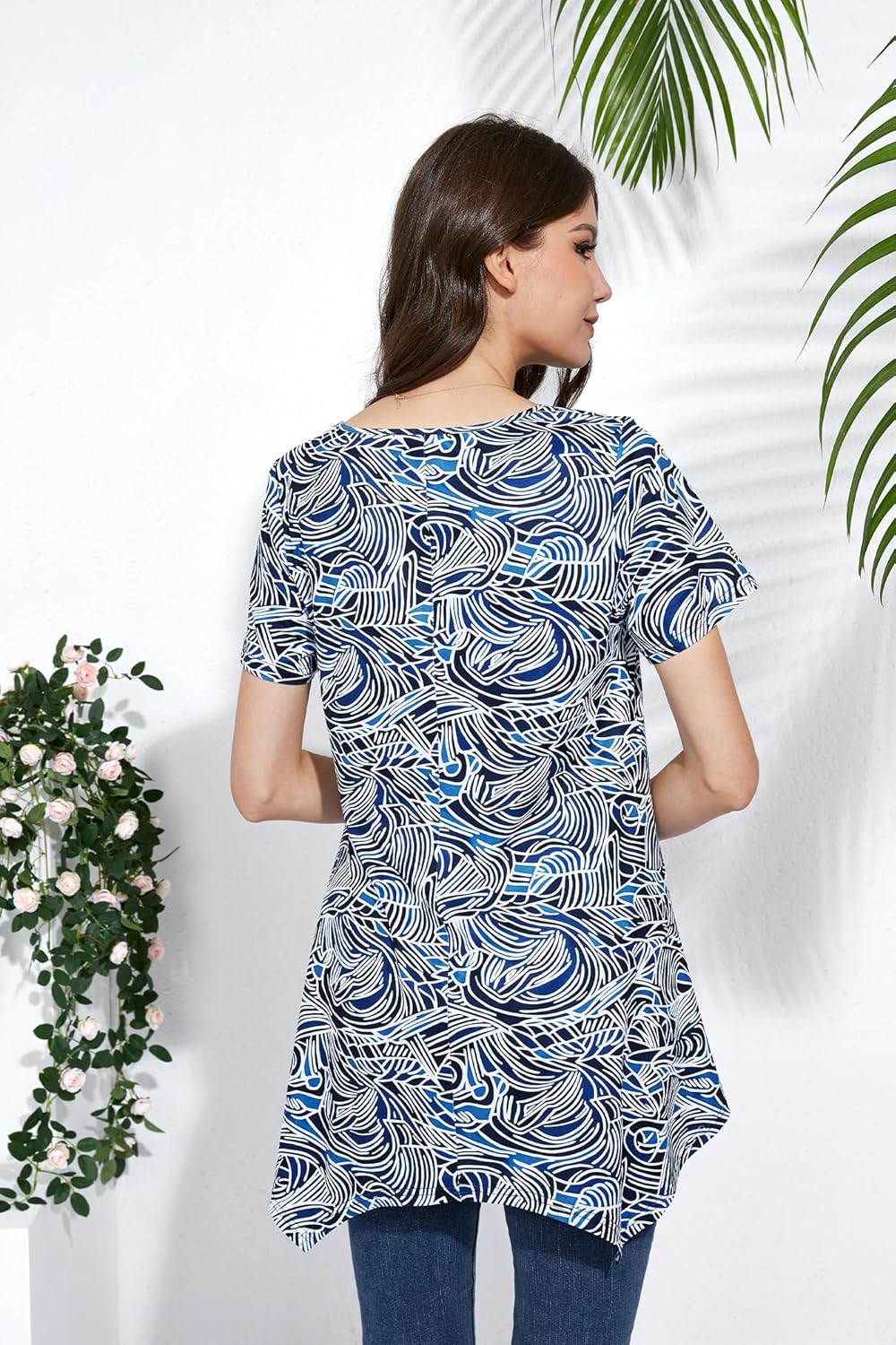 ENMAIN Womens Tunic Tops Short Sleeve Plus Size Summer Tunic Tops to Wear with Leggings Printed T-Shirt Floral Blouses - Image 4