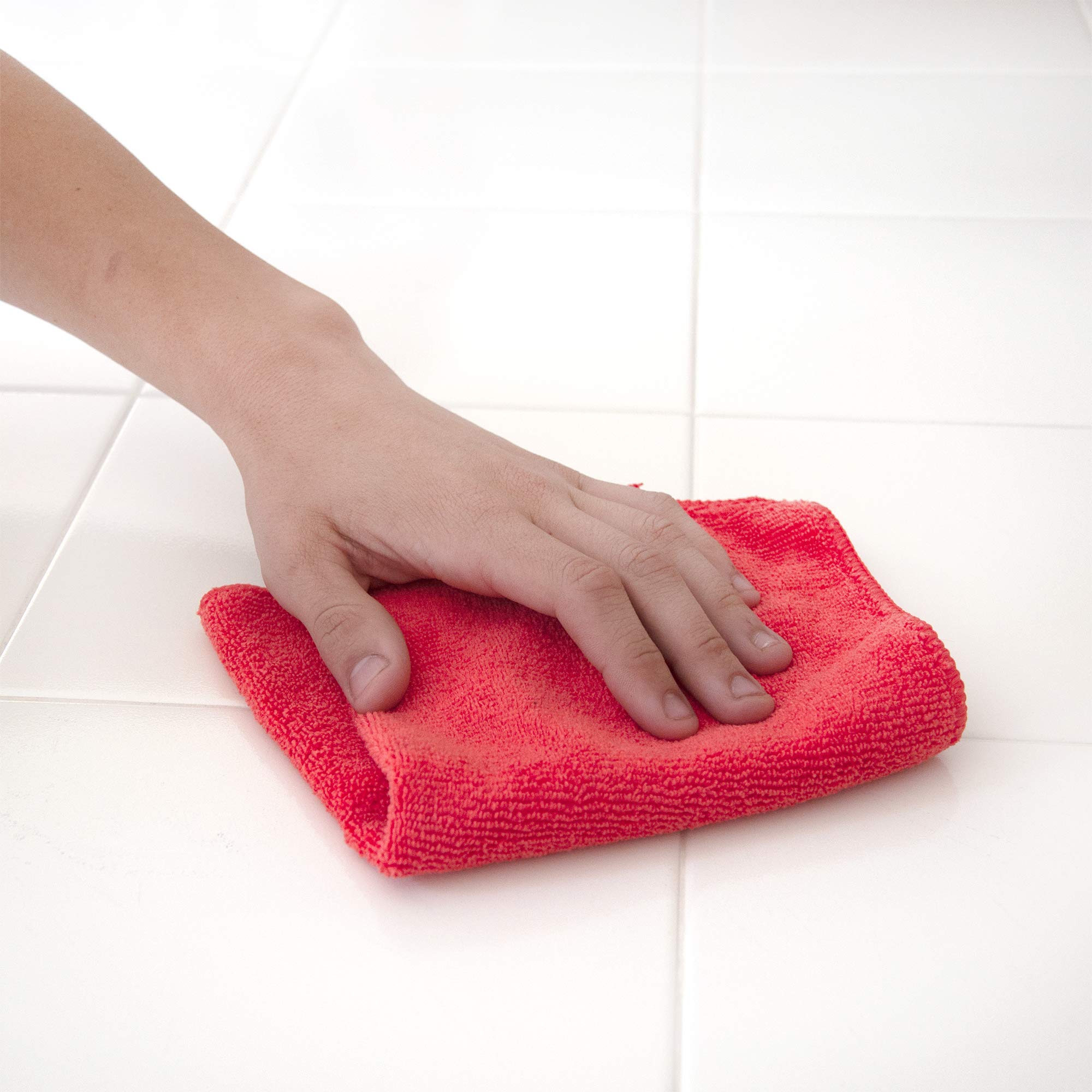 CleanAide Ręczniki do czyszczenia z mikrofibry, wielokrotnego użytku, niestrzępiąca się i chłonna ściereczka do kuchni i samochodu, 300 g/m², 30 x 30 cm, czerwony, 50 sztuk