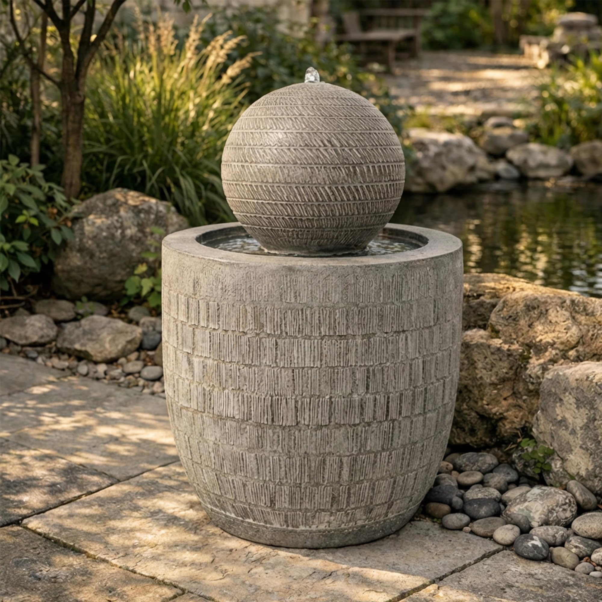 KÖHKO Fontaine de jardin sphérique zen avec LED - Fontaine décorative moderne avec surface structurée pour jardin, terrasse et intérieur
