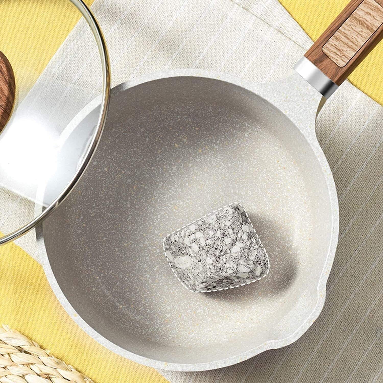 Kleine Pan met Antiaanbaklaag, Witte Melkpot met Antiaanbaklaag 250 Ml