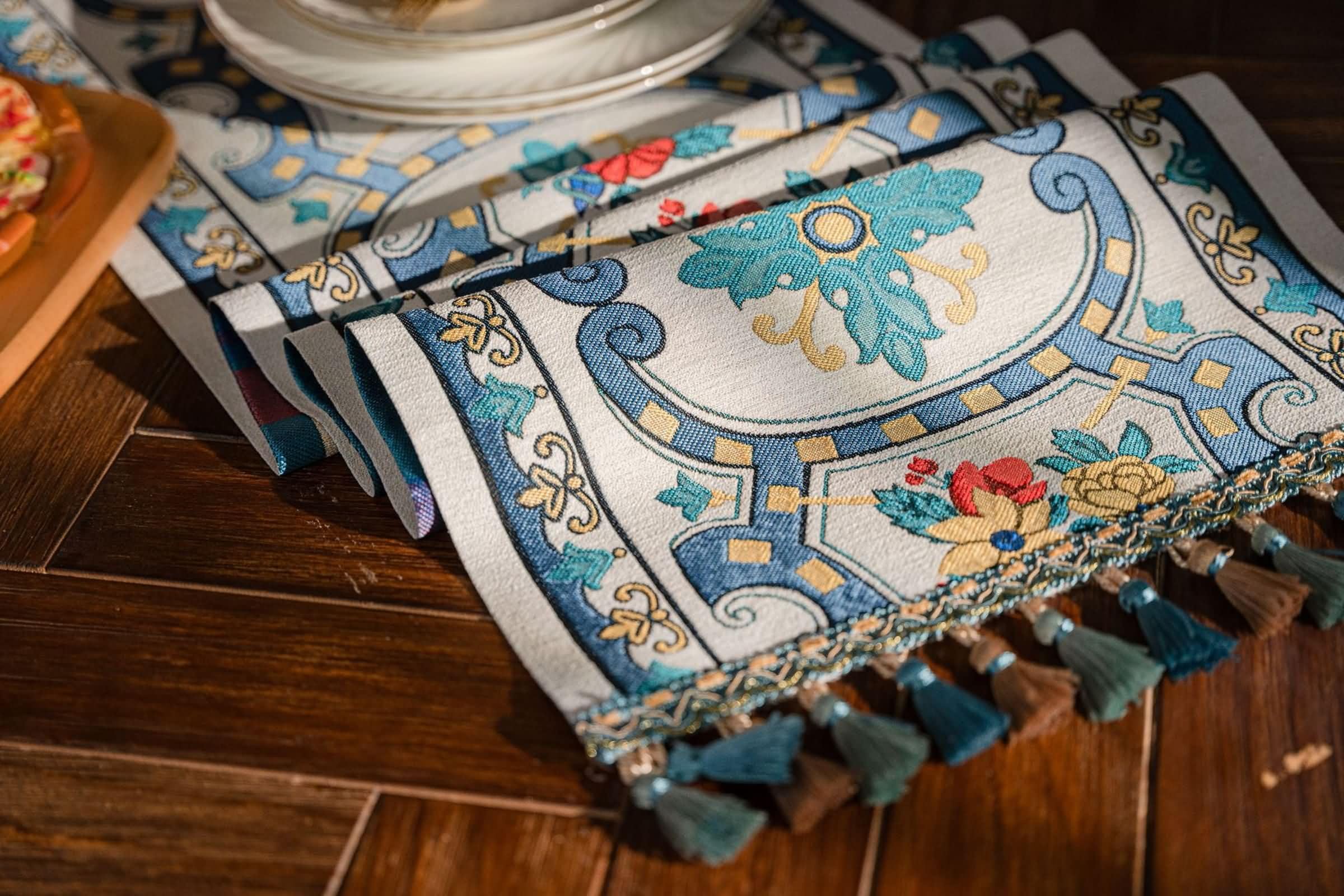 Runner Tavola Blu con Motivi Floreali,Poliestere Cotone,35x350cm