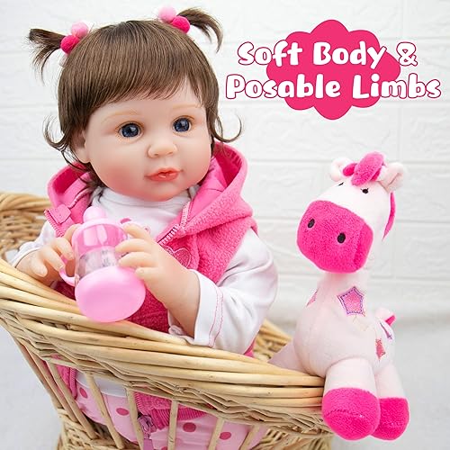 Miniatura 5 de EKOKIZ Muñecas de bebé de la vida real, muñeca Reborn de 22 pulgadas, cuerpo de tela suave, muñecas de bebé realistas completas con ropa y