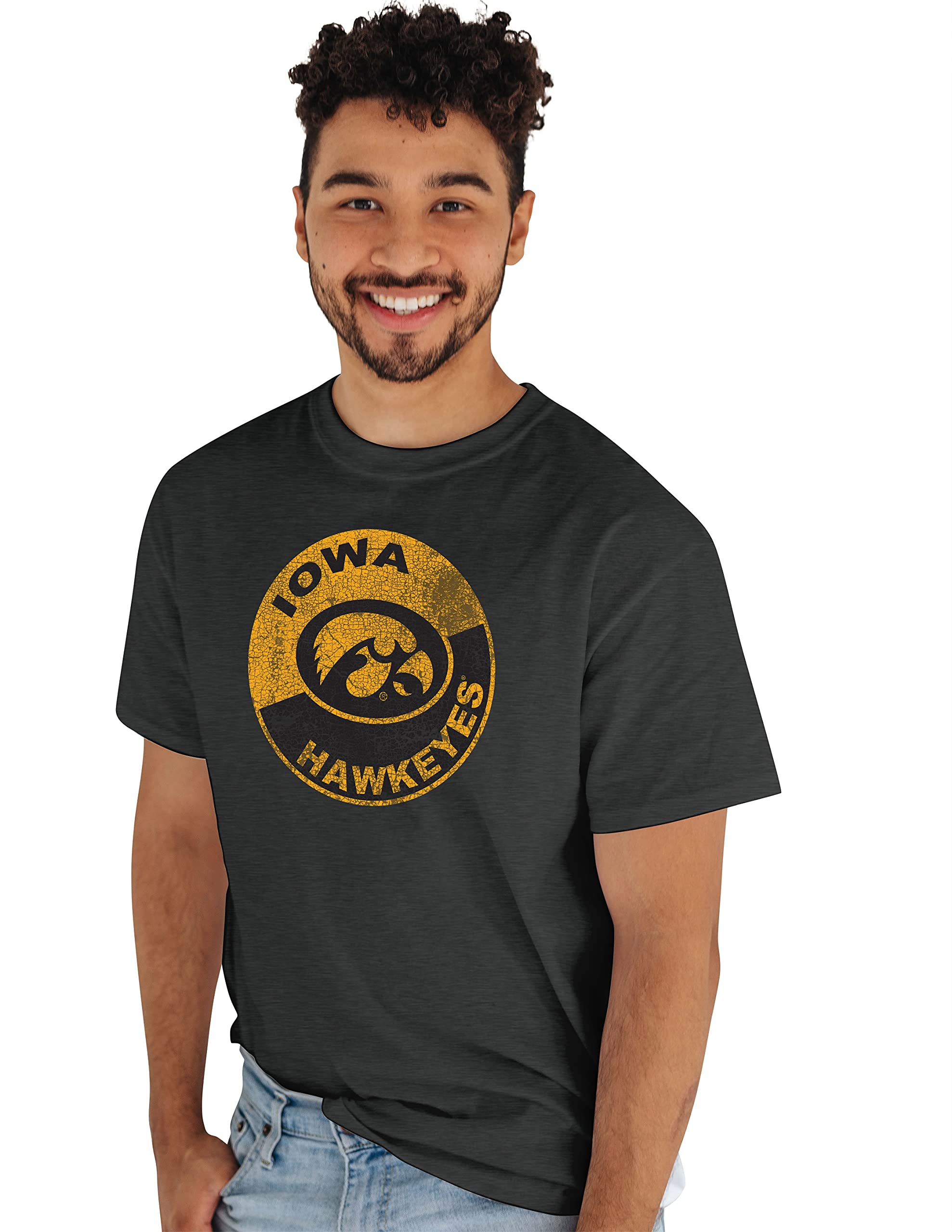NCAA Mens T-Shirt Vintage Cap