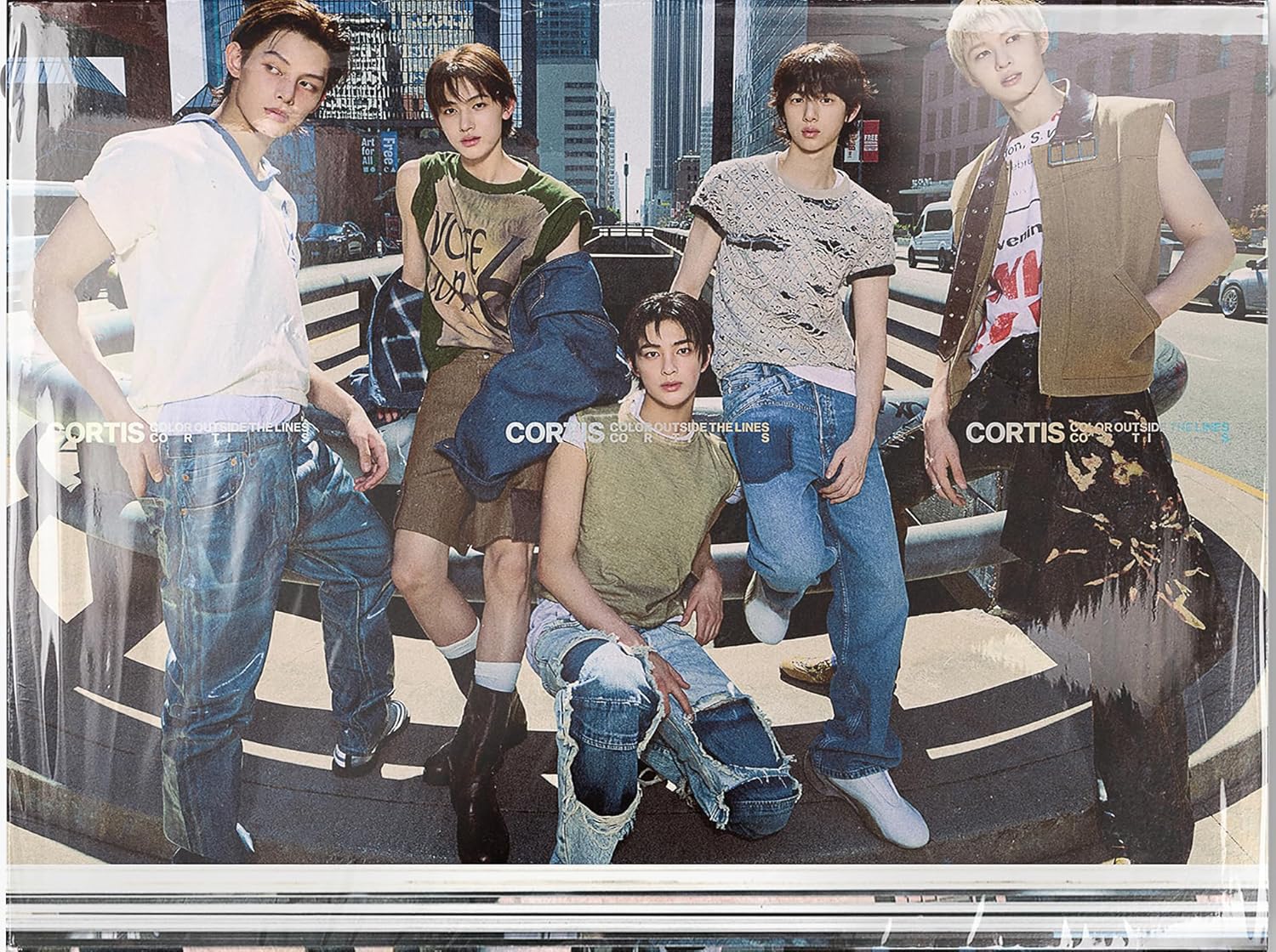 COLOR OUTSIDE THE LINES Scene 2 ver.