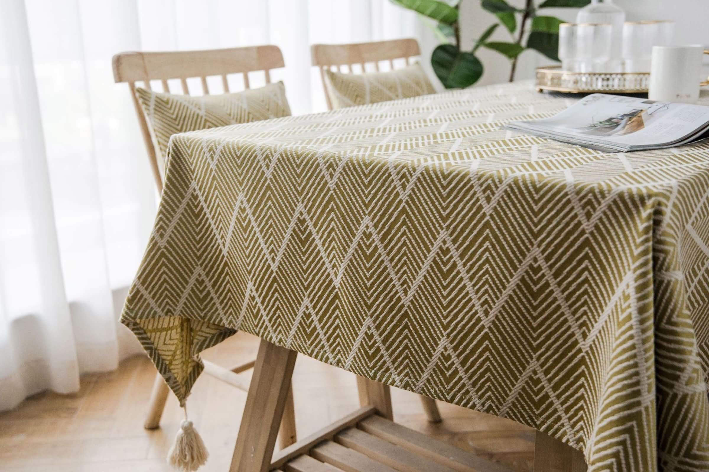 Mantel Rectangular Amarillo Terraza, Rayas Onduladas, de Poliéster Fácil de Limpiar, 135 x 300 cm, Mantel para Restaurante