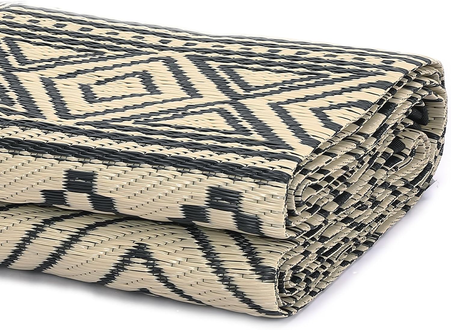 9x12 Large Outdoor Plastic Straw Rug, Outdoor Rug, Reversible Plastic Camping Mats, Easy Cleaning, Non Shedding Patio Rug for Outdoors, Backyard, Picnic, Patio, Deck, Black/Beige