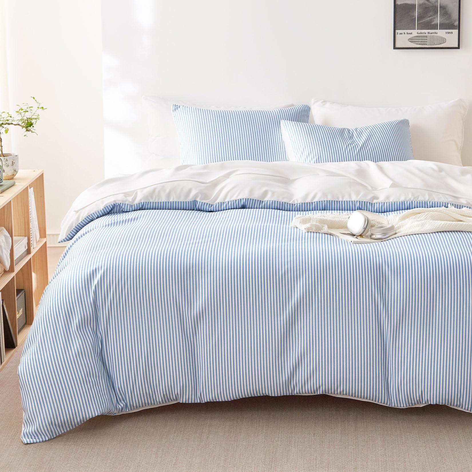 Wake In Cloud - Striped Comforter Set, Ticking Stripe Vertical Pinstripe, Blue White, Full Size
