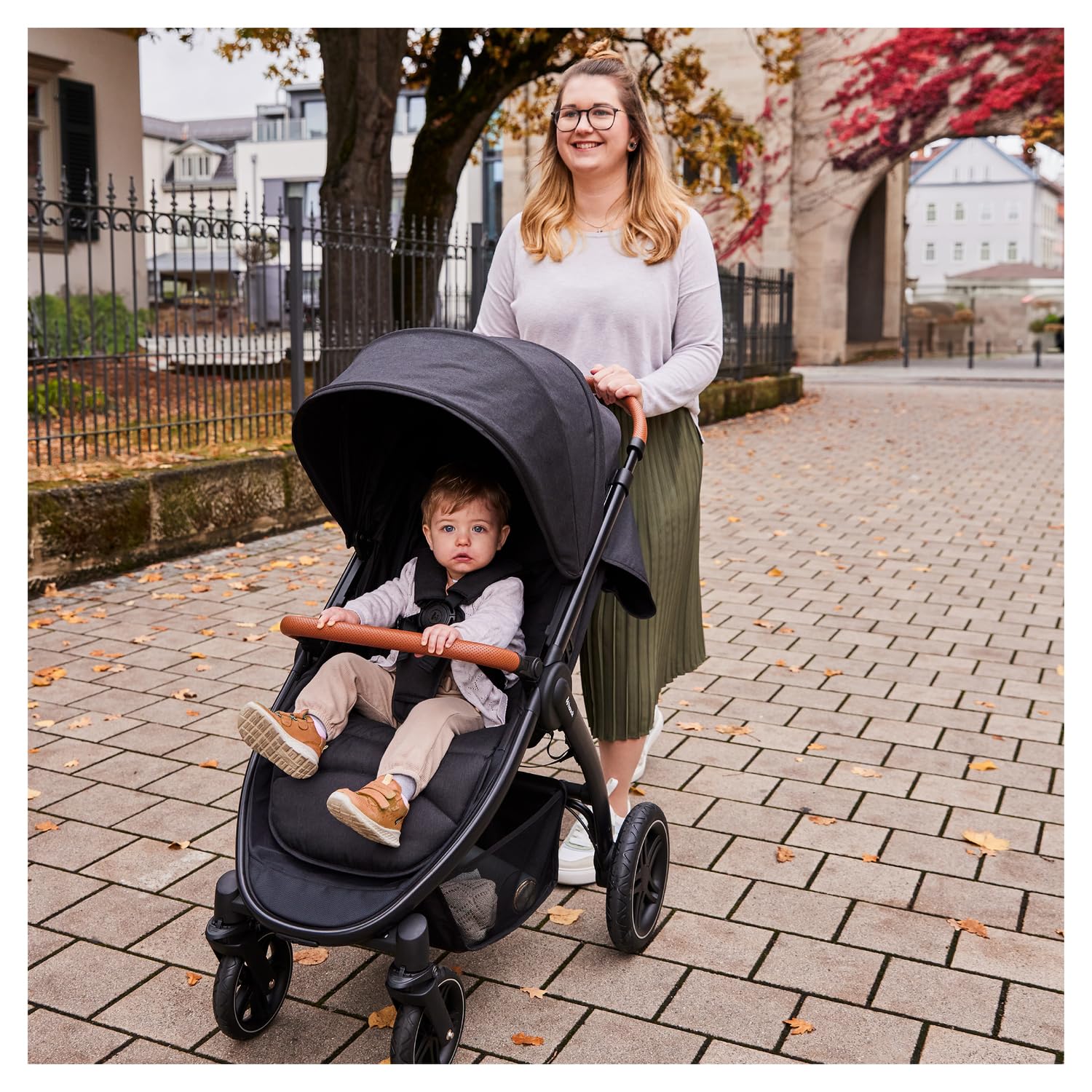 hauck Uptown Poussette Compacte Noir Chiné – dès la Naissance avec Dossier Inclinable, Siège Large jusqu’à 22 kg, Roues Caoutchouc, Suspension, UV 50+, Pliable, Hauteur Réglable, Grand Panier
